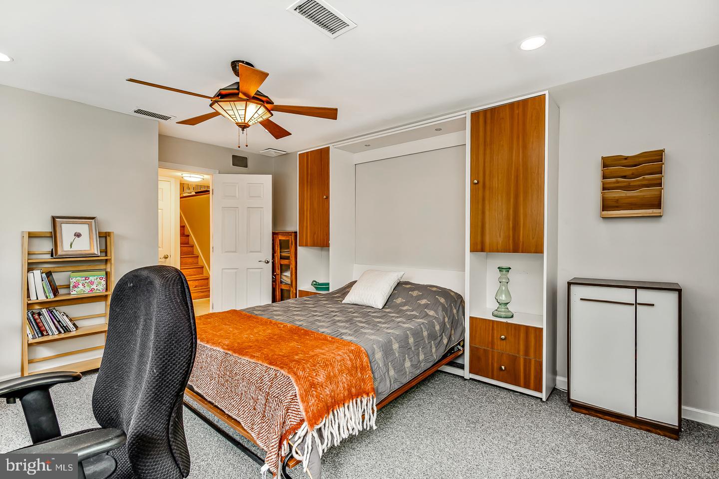 RIDDLEWOOD - Residential