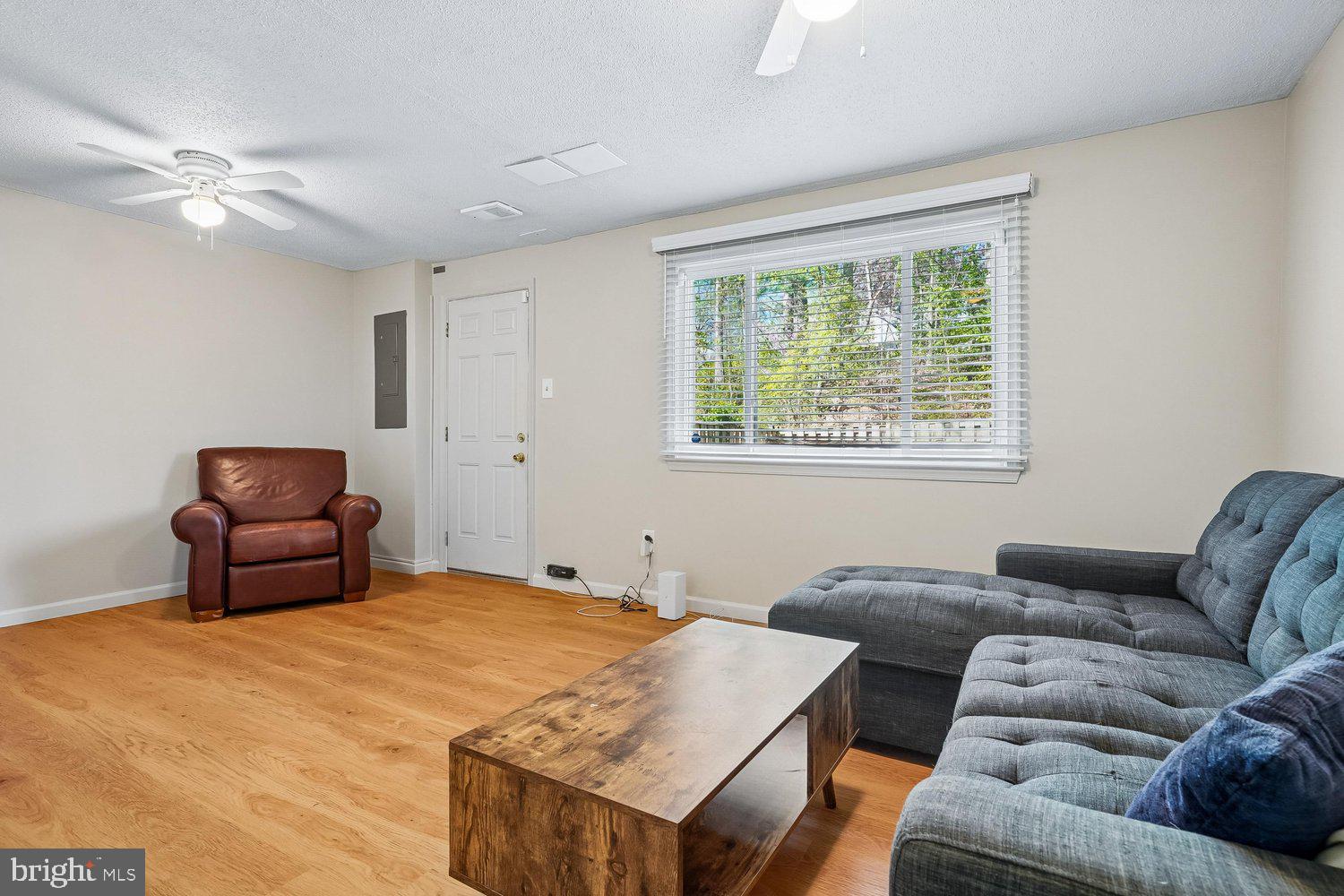 NEWINGTON FOREST - Residential