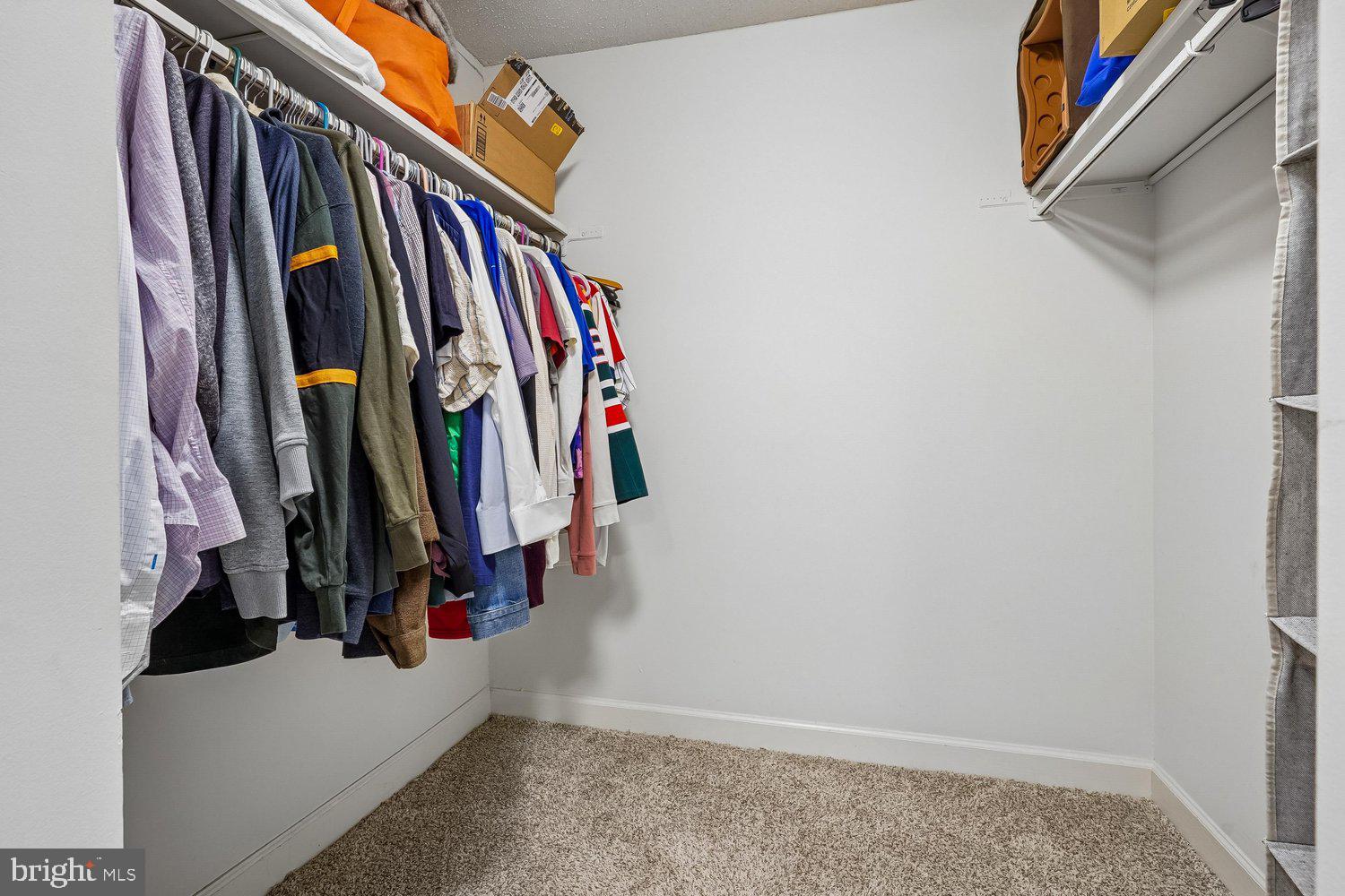 NEWINGTON FOREST - Residential