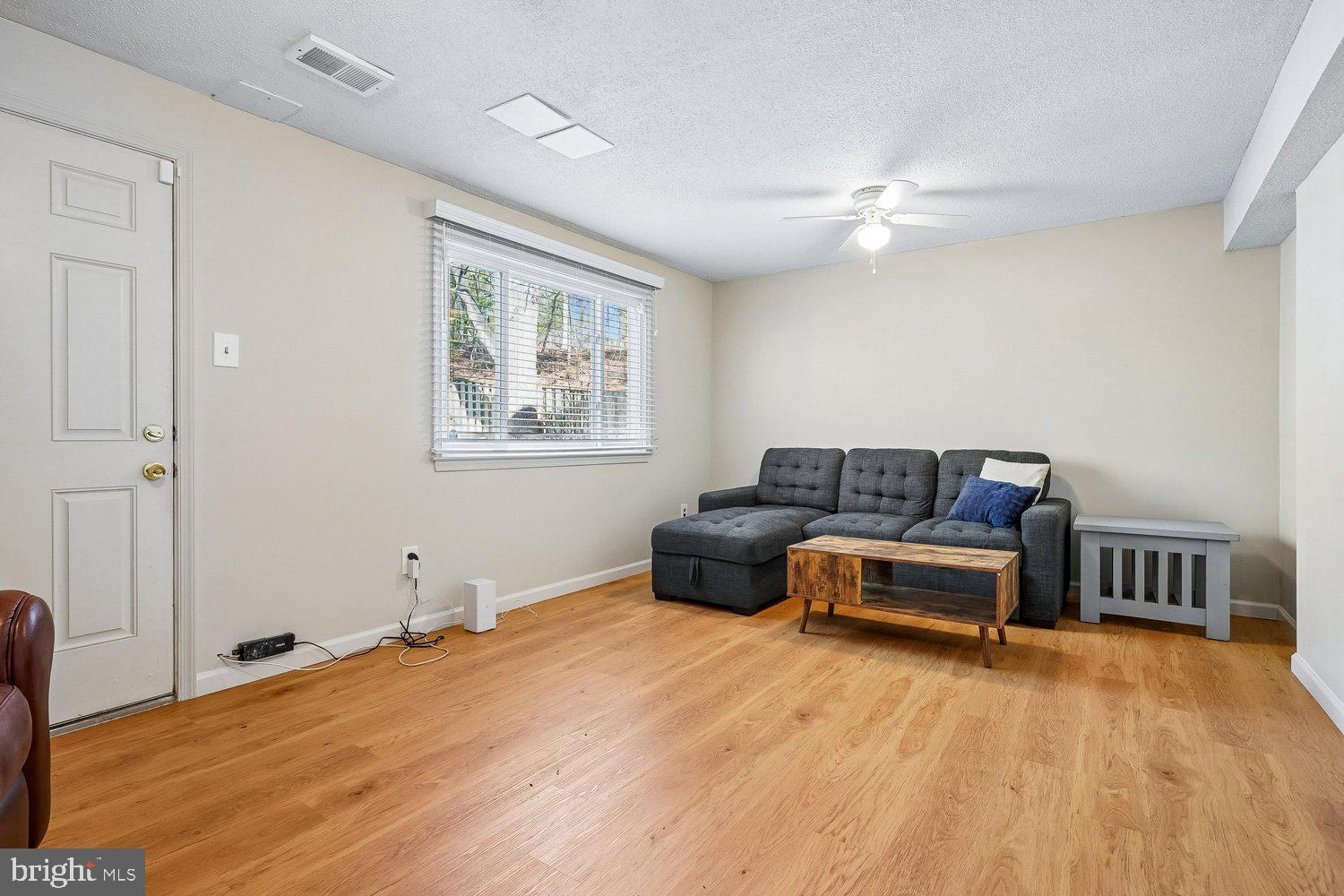 NEWINGTON FOREST - Residential