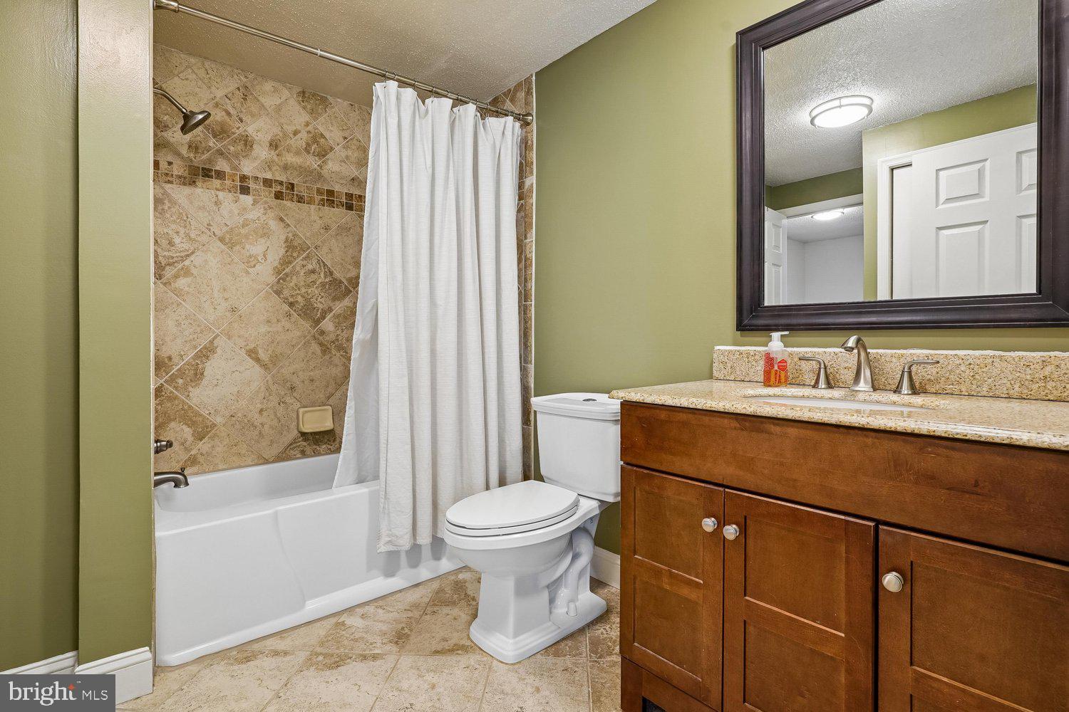 NEWINGTON FOREST - Residential