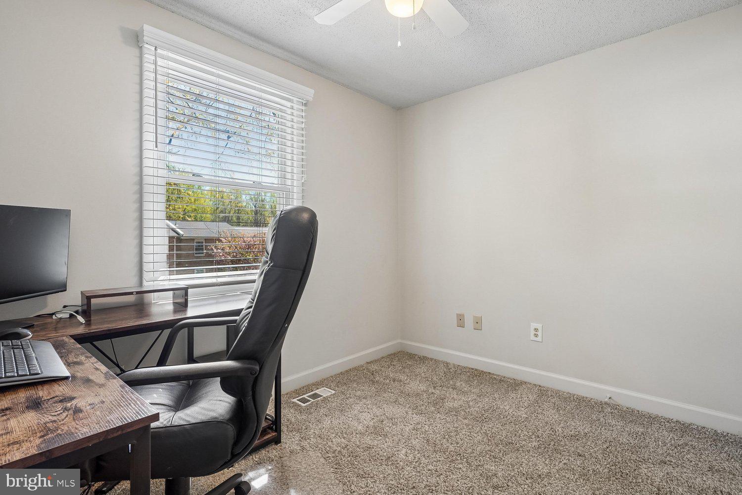 NEWINGTON FOREST - Residential