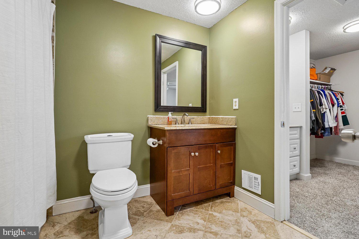 NEWINGTON FOREST - Residential