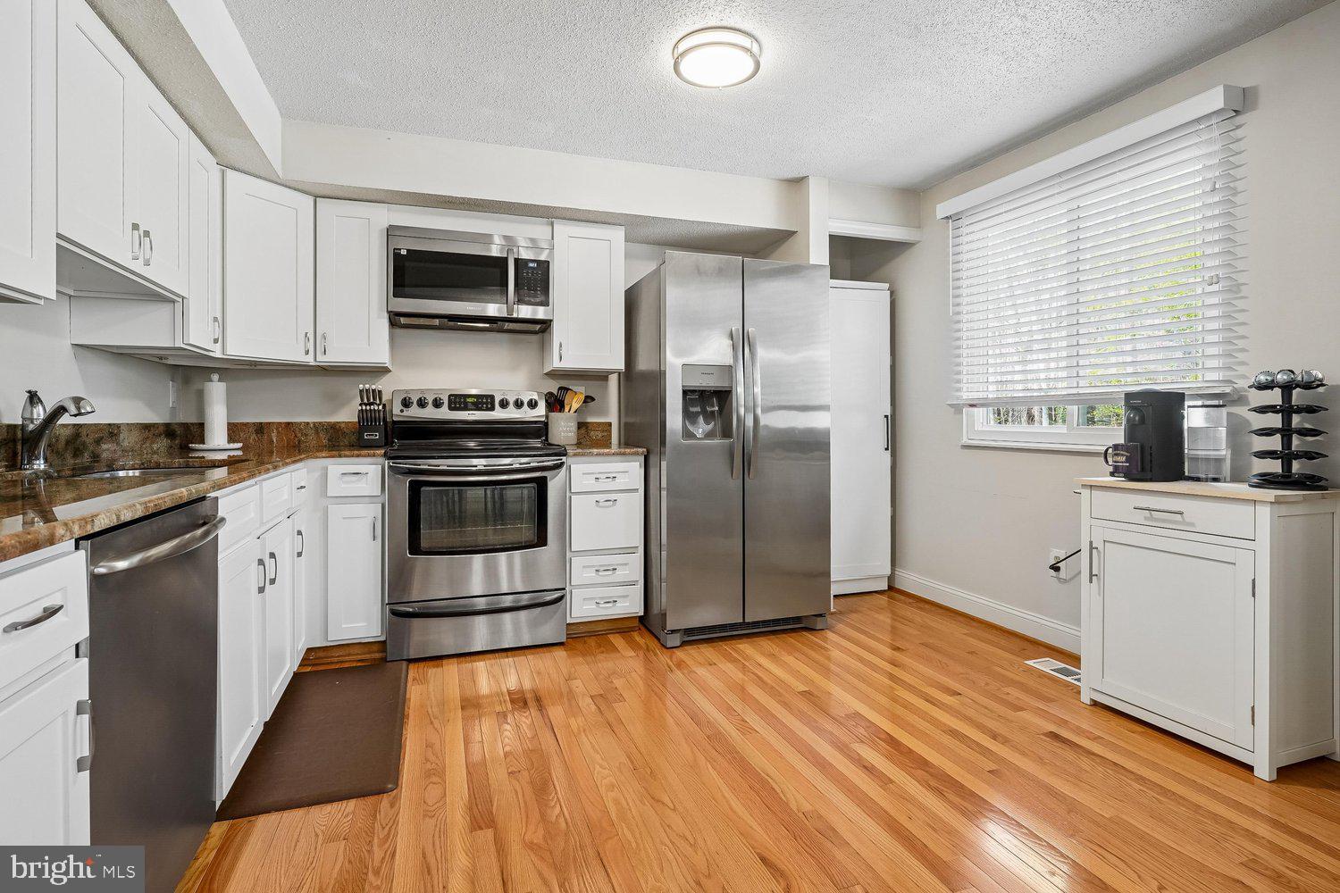 NEWINGTON FOREST - Residential