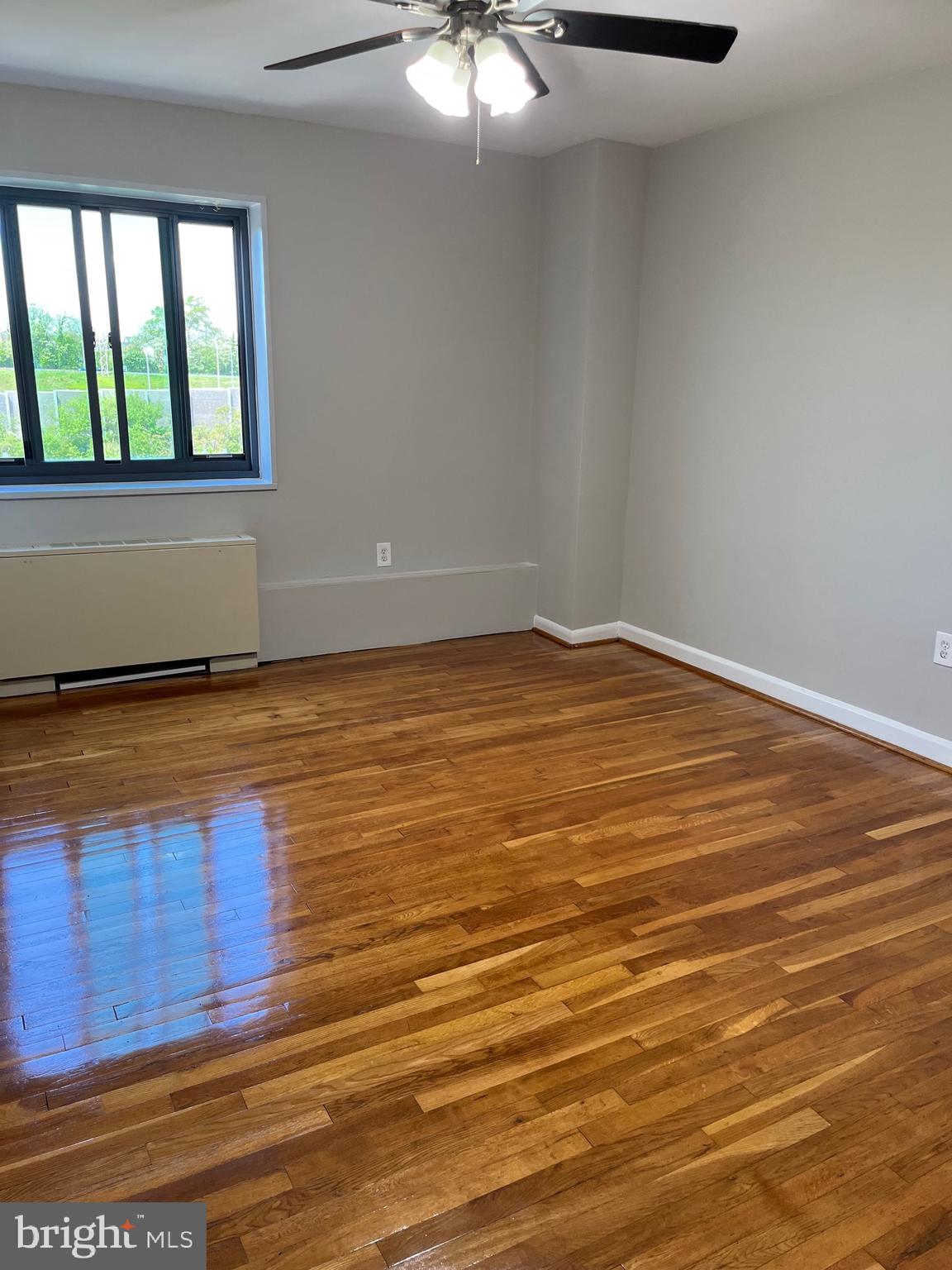 ARLINGTON RIDGE - Residential Lease