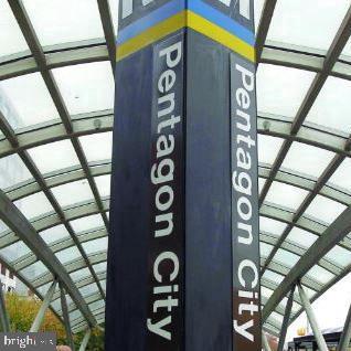 ARLINGTON RIDGE - Residential Lease