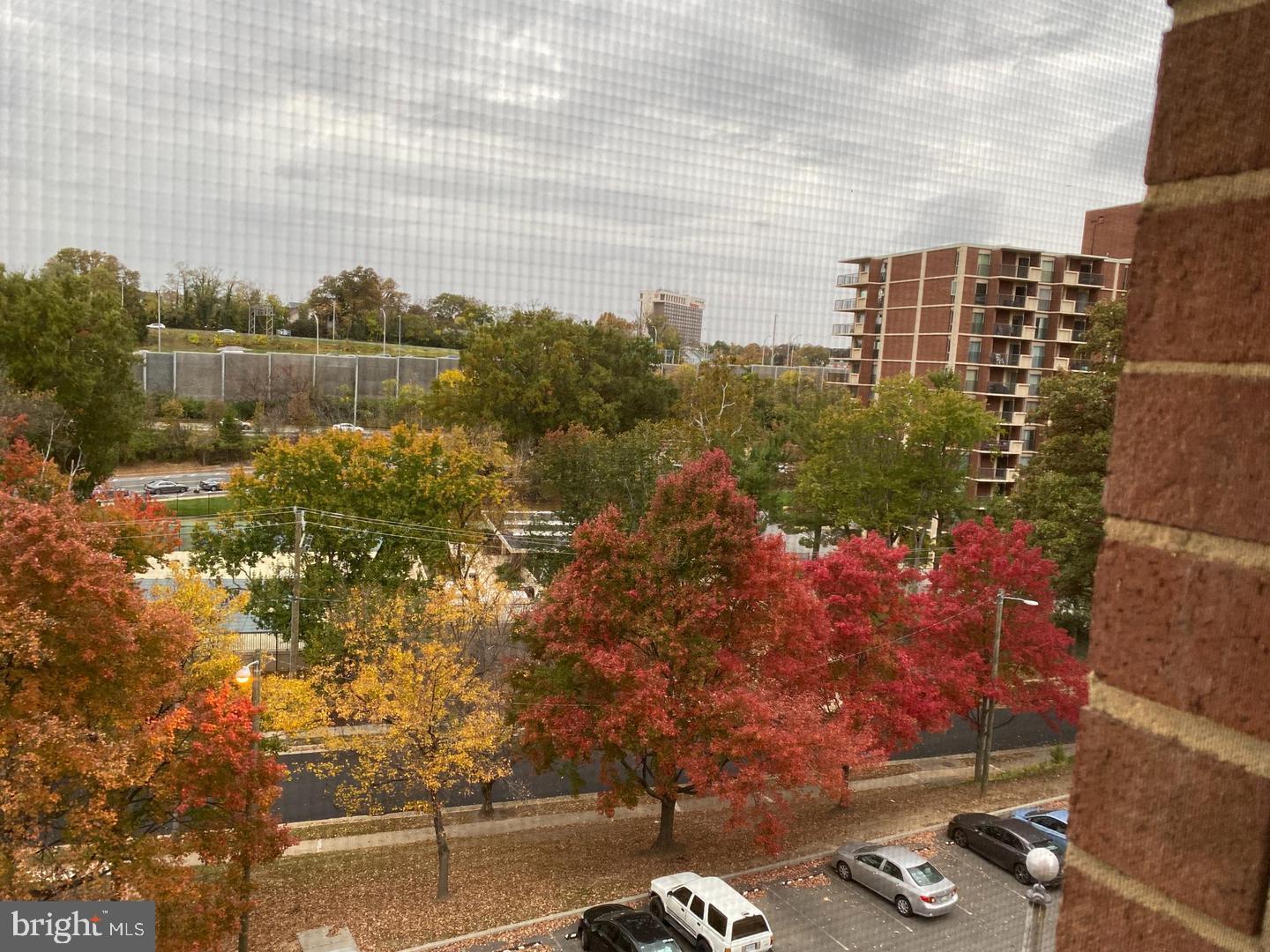 ARLINGTON RIDGE - Residential Lease