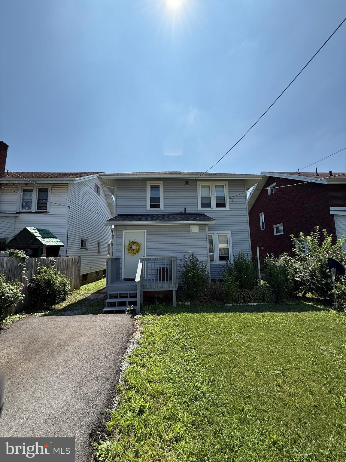 EAST END - Residential