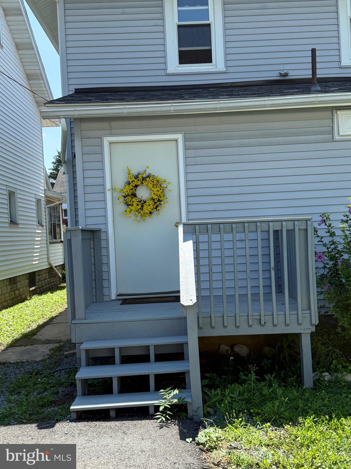 EAST END - Residential