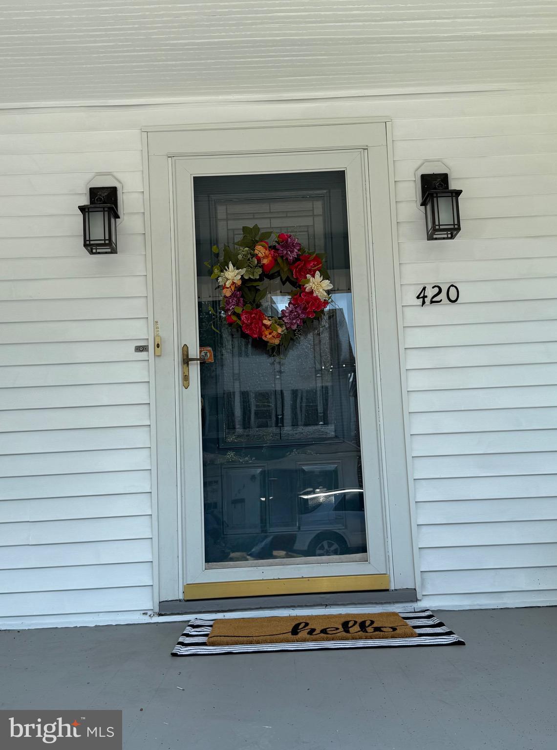 EAST END - Residential