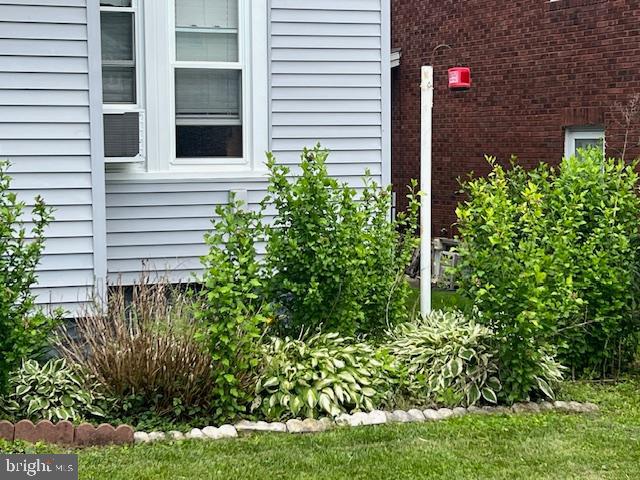 EAST END - Residential