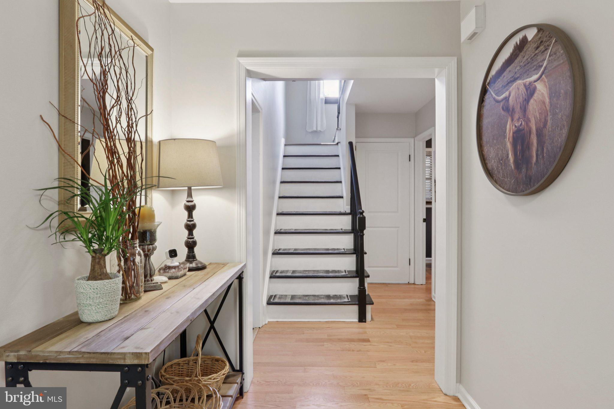 4 ROXBURY DRIVE
