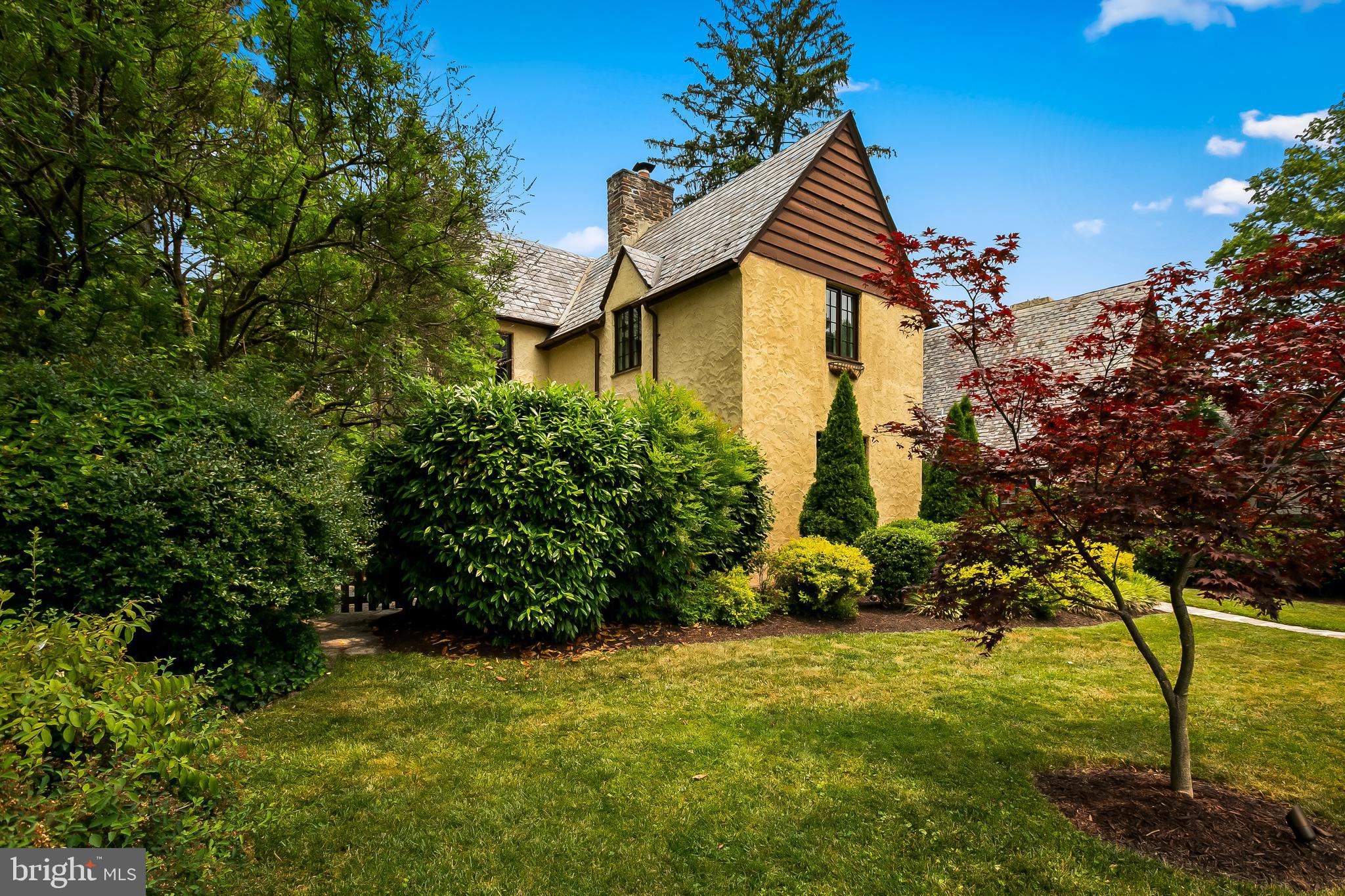 HOMELAND HISTORIC DISTRICT - Residential Lease