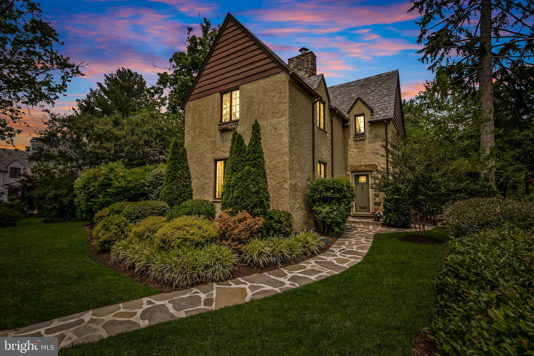 HOMELAND HISTORIC DISTRICT - Residential Lease