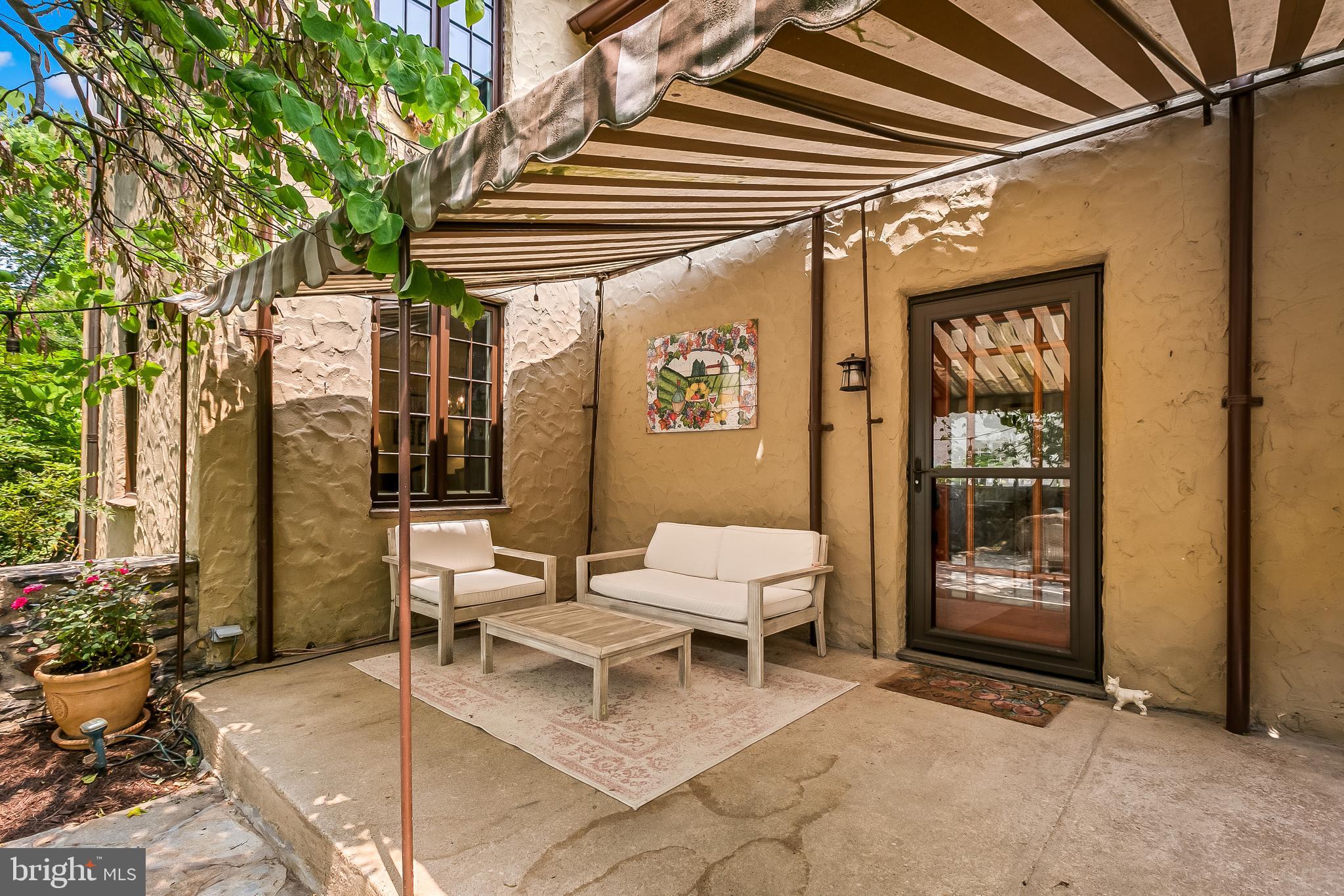 HOMELAND HISTORIC DISTRICT - Residential Lease