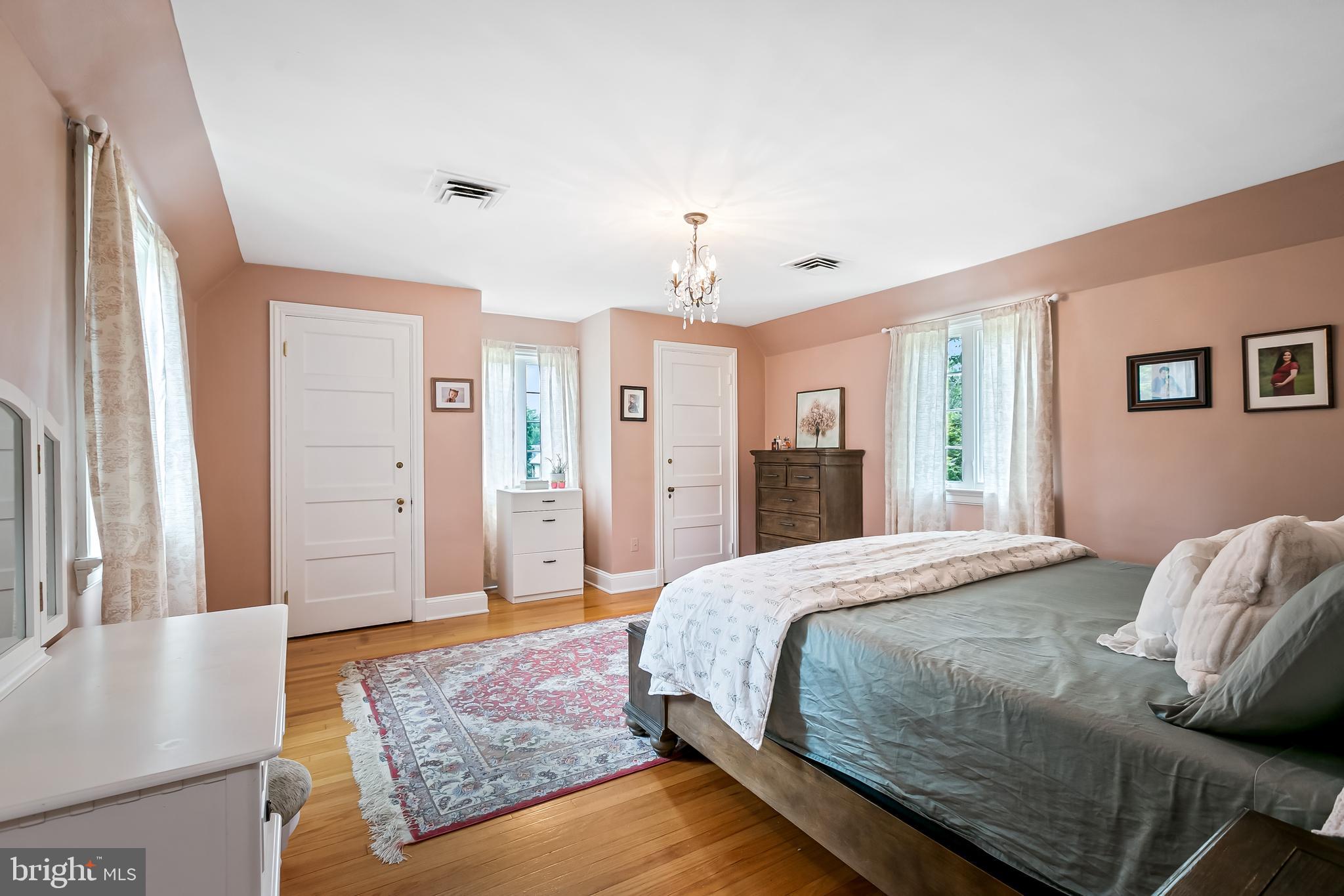 HOMELAND HISTORIC DISTRICT - Residential Lease