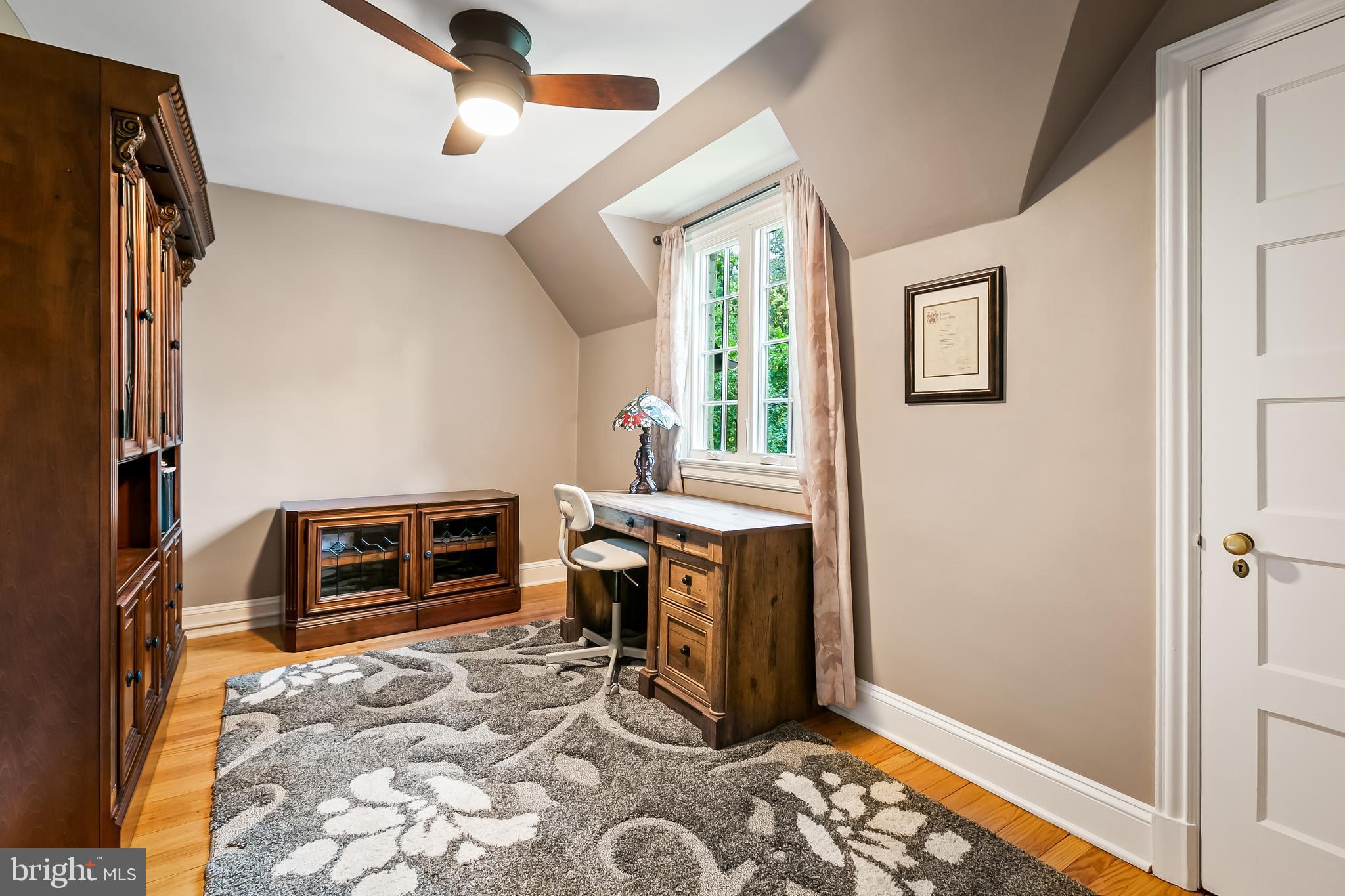 HOMELAND HISTORIC DISTRICT - Residential Lease