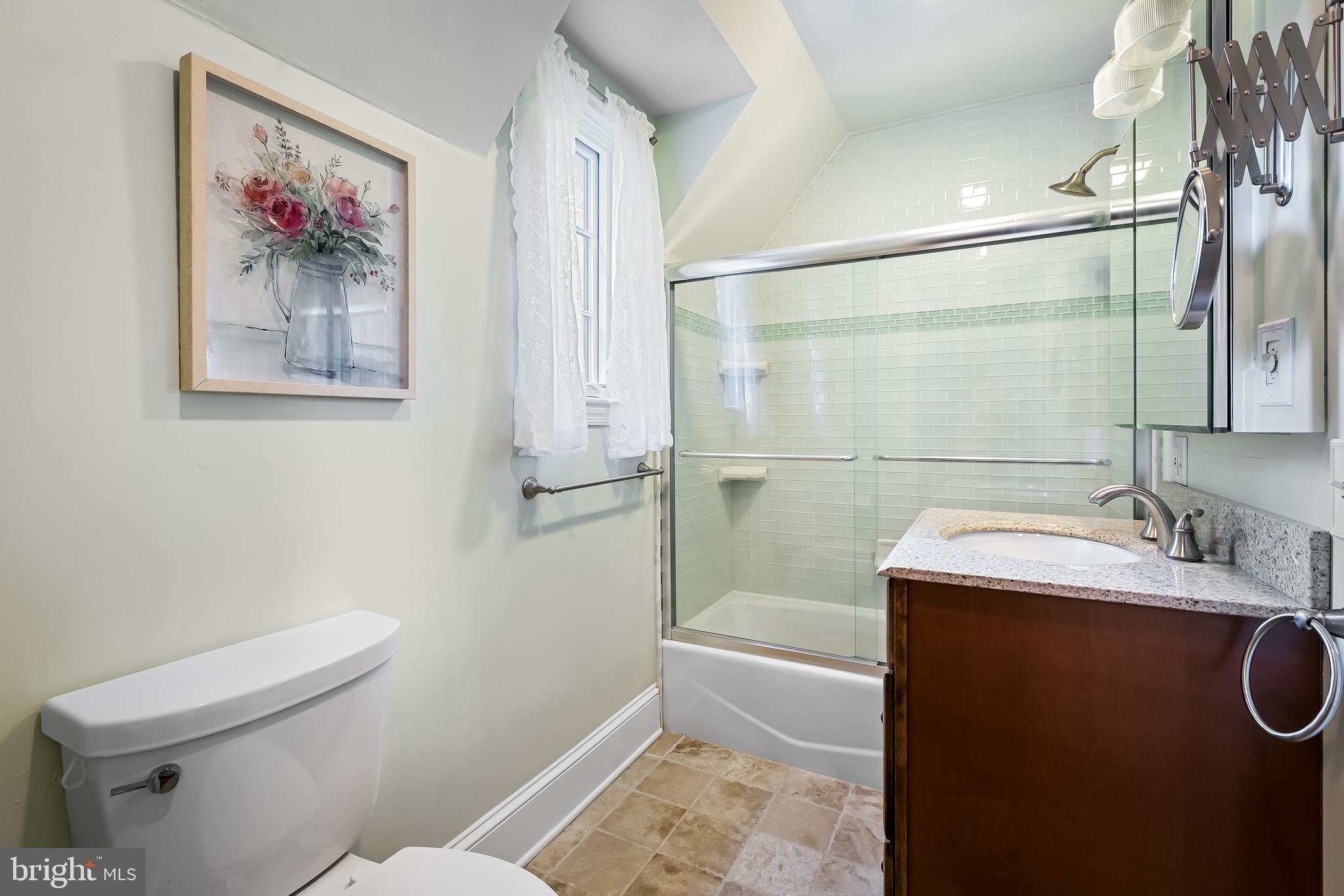 HOMELAND HISTORIC DISTRICT - Residential Lease