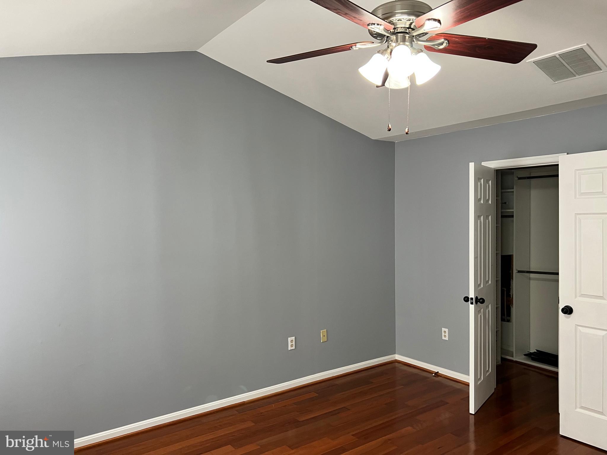 GREENWOOD - Residential