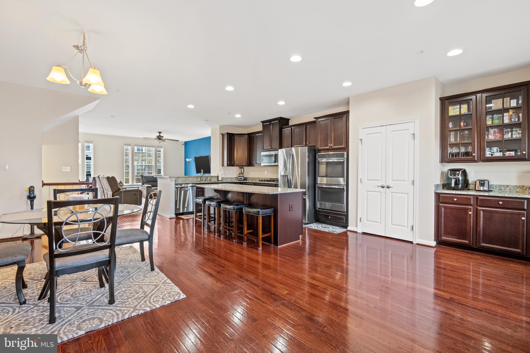 BALLARD GREEN - Residential