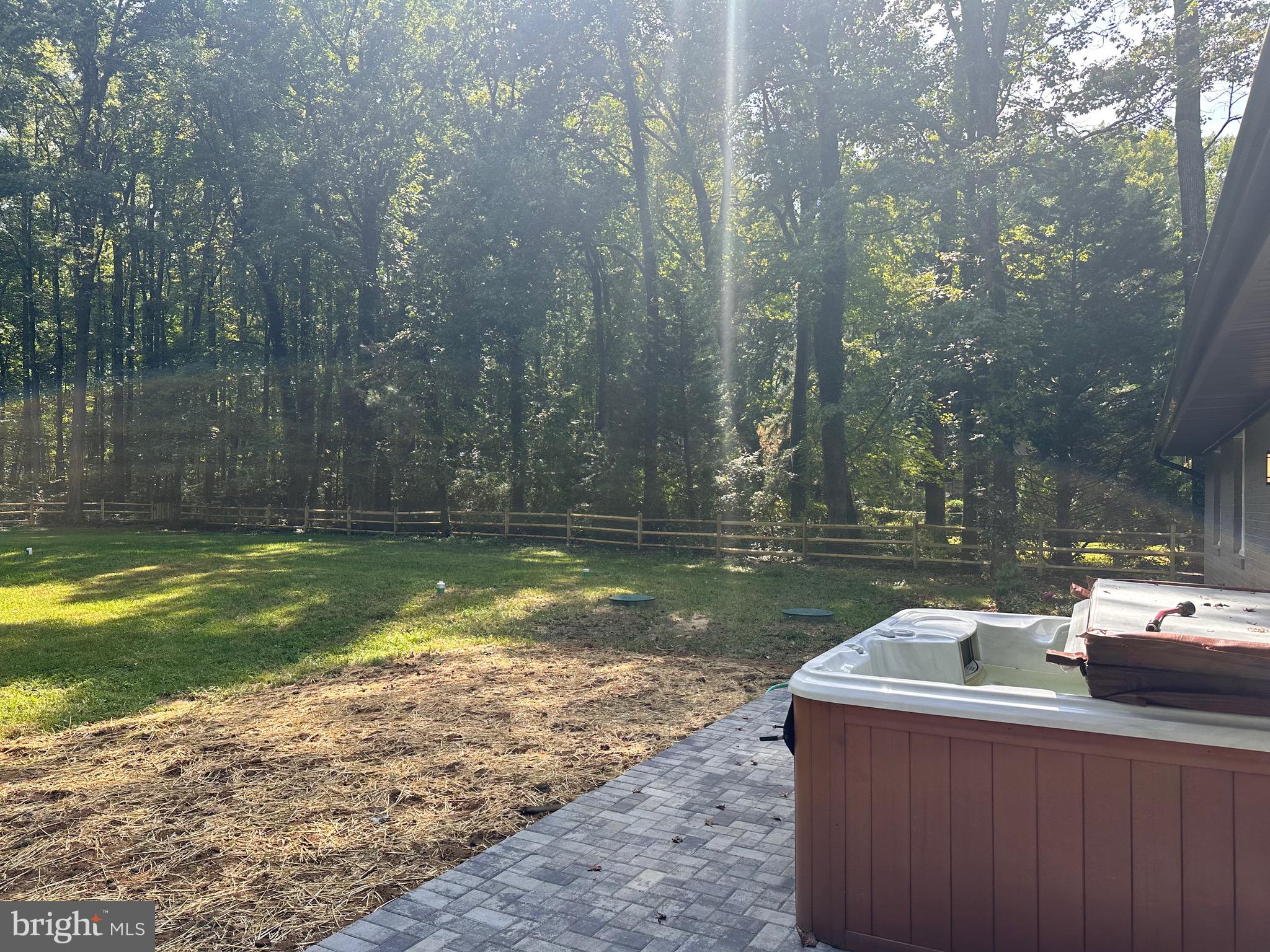 SHADY OAKS MANOR - Residential Lease