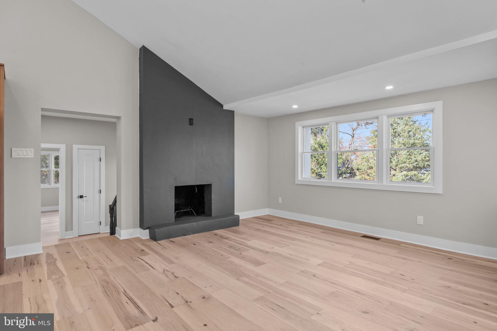 000 - Residential Lease