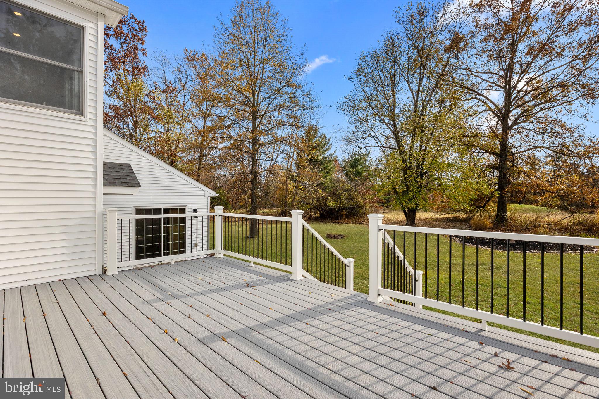 000 - Residential Lease