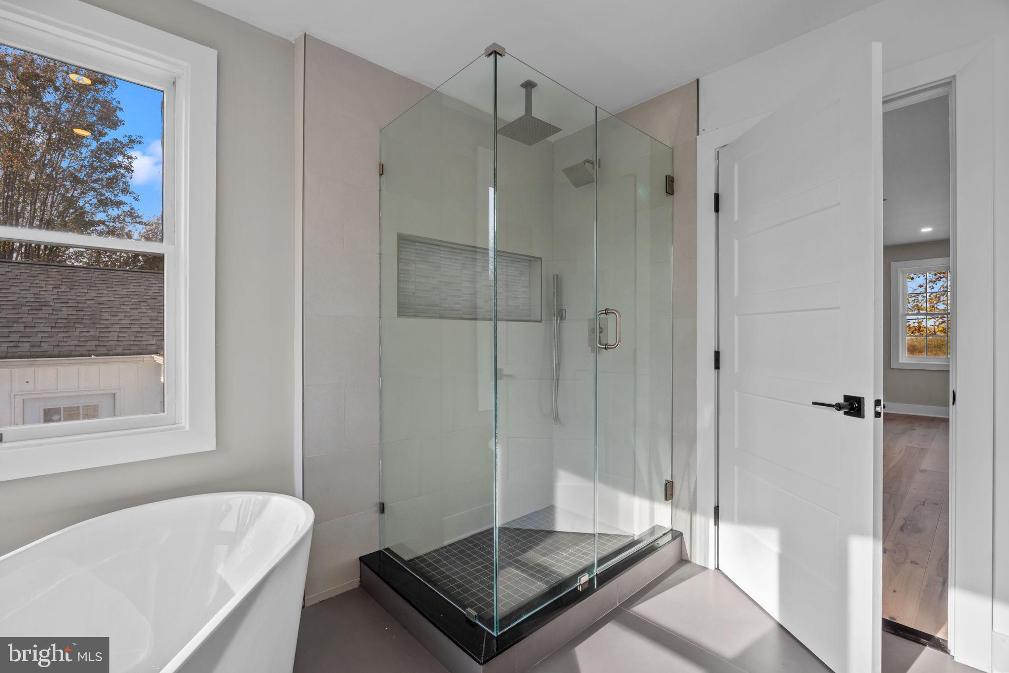 000 - Residential Lease