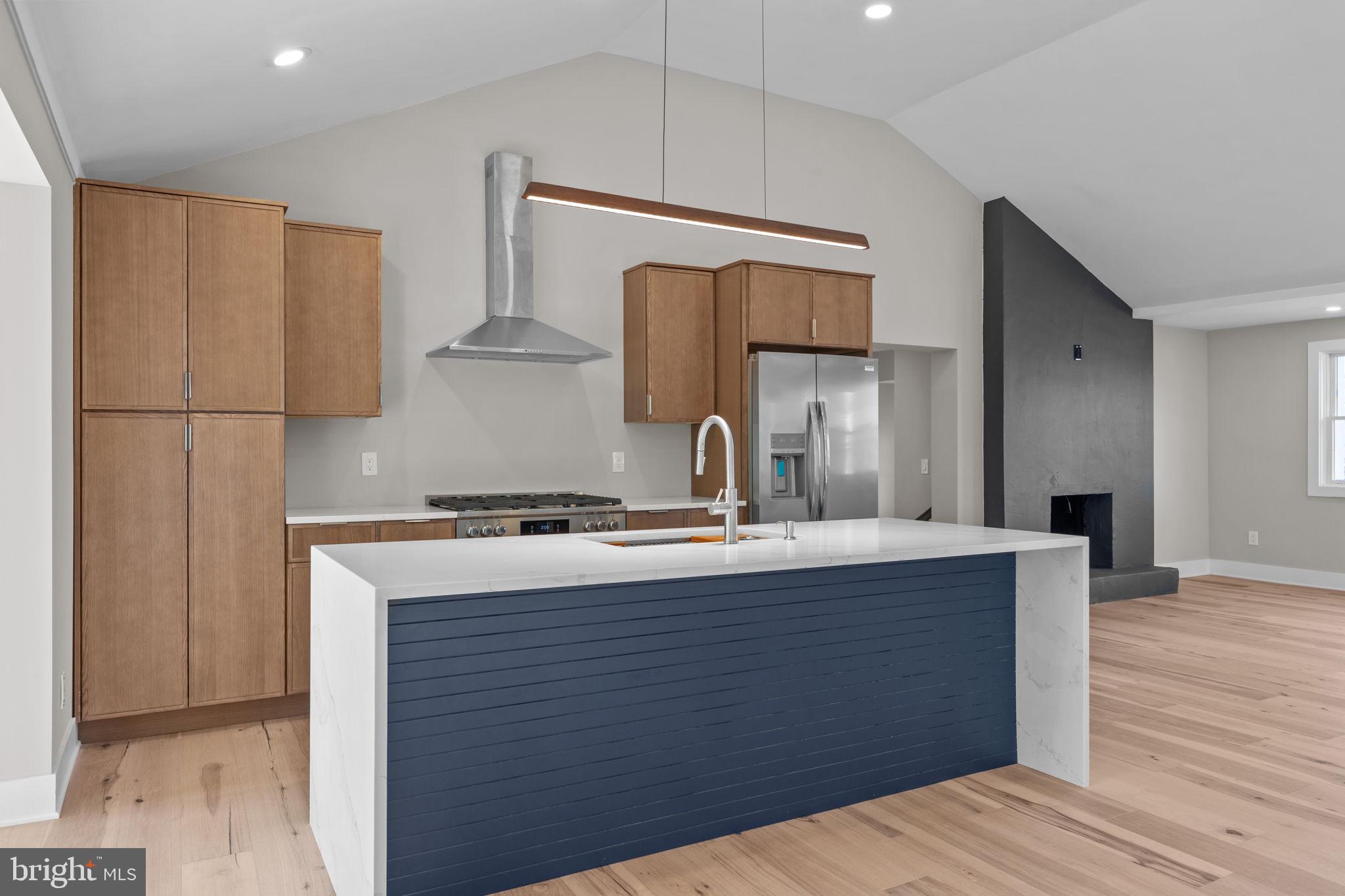 000 - Residential Lease