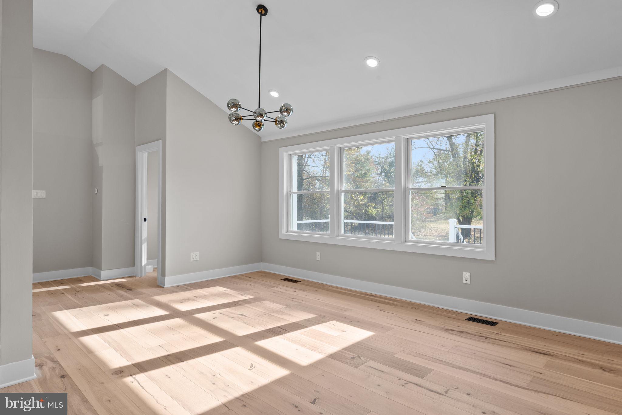 000 - Residential Lease