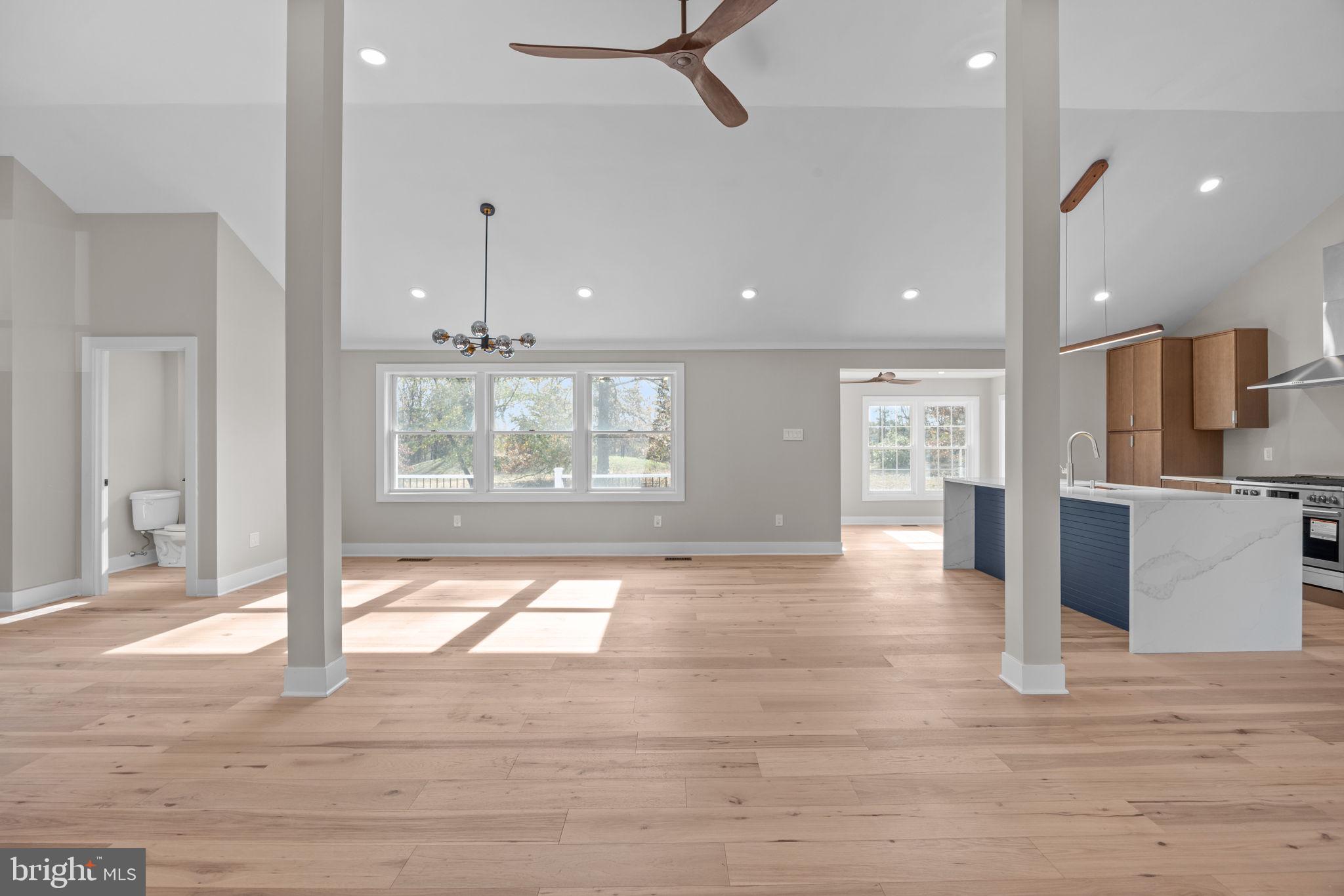 000 - Residential Lease