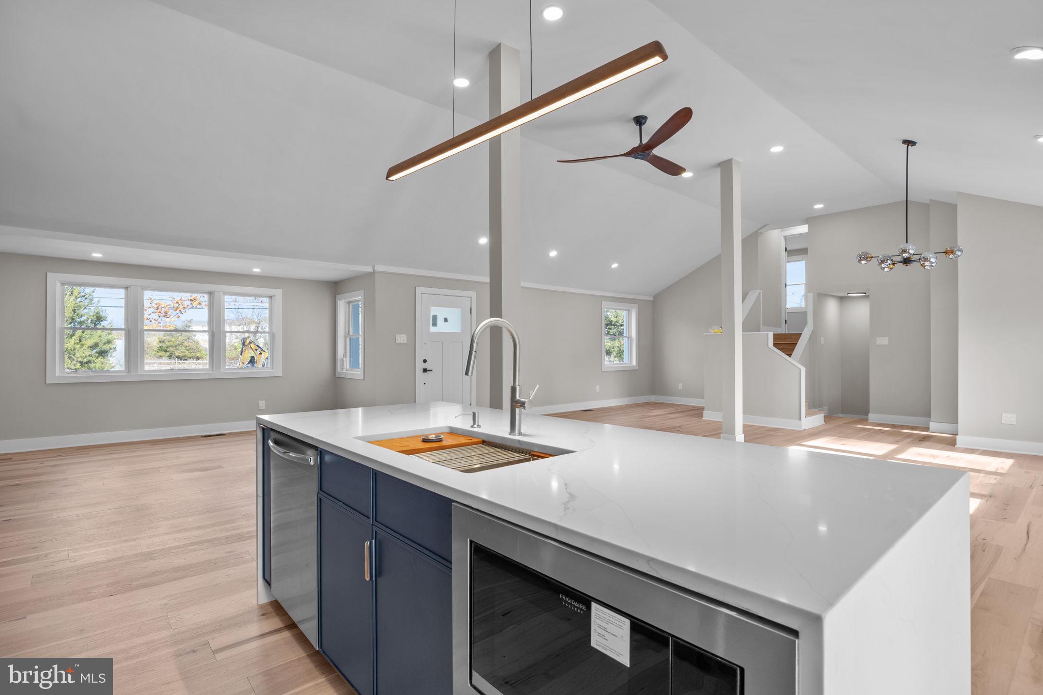 000 - Residential Lease