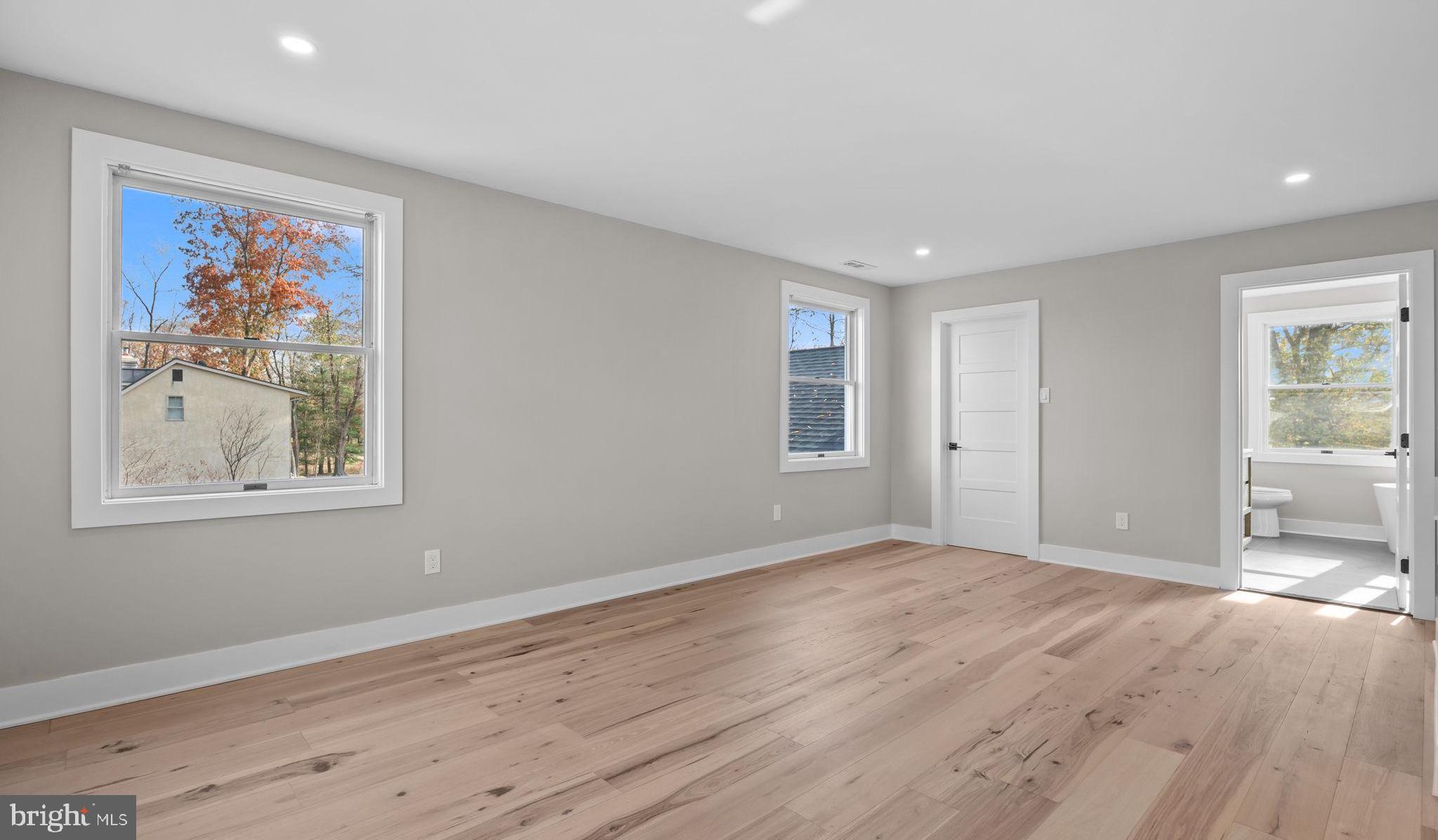 000 - Residential Lease