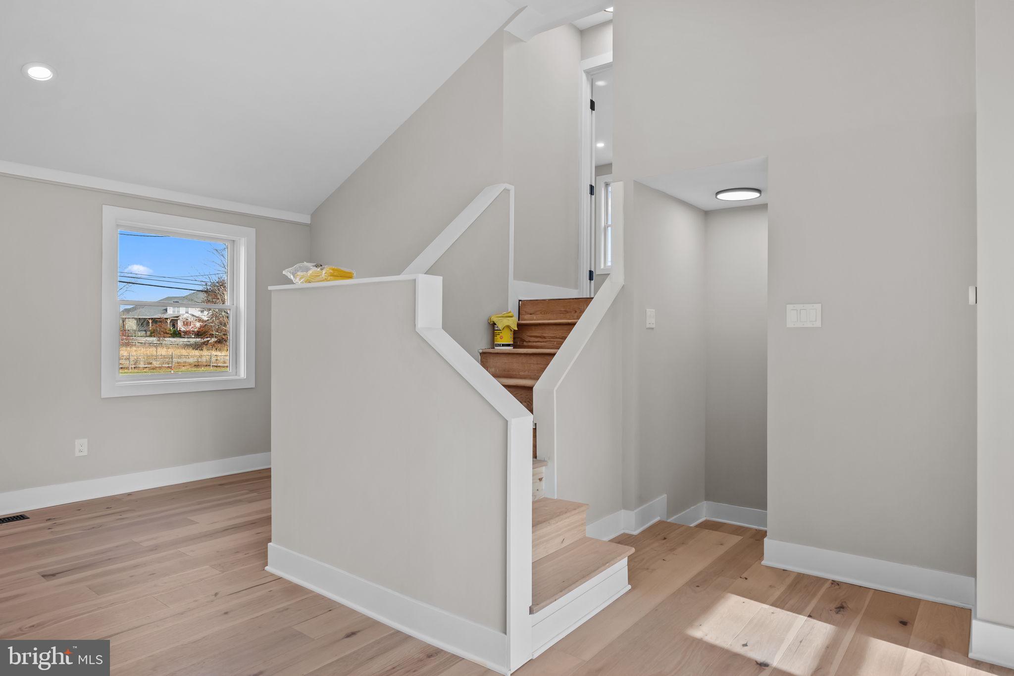 000 - Residential Lease