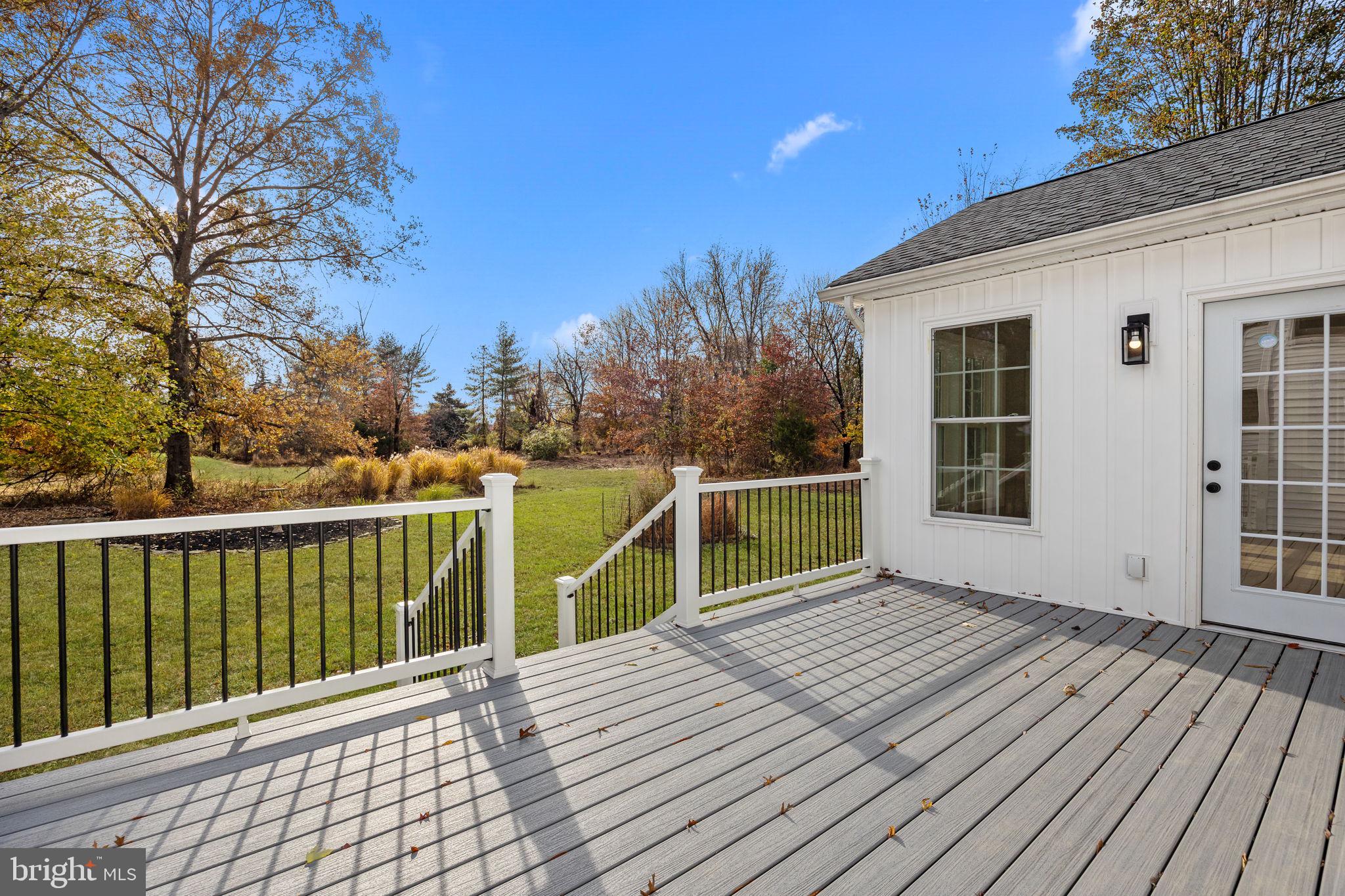 000 - Residential Lease