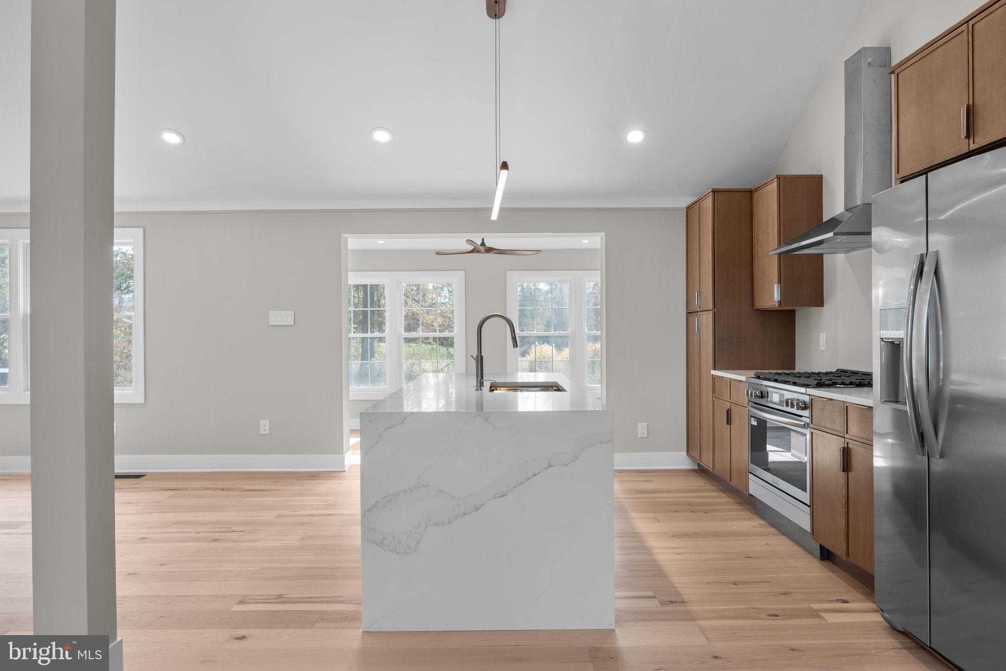 000 - Residential Lease