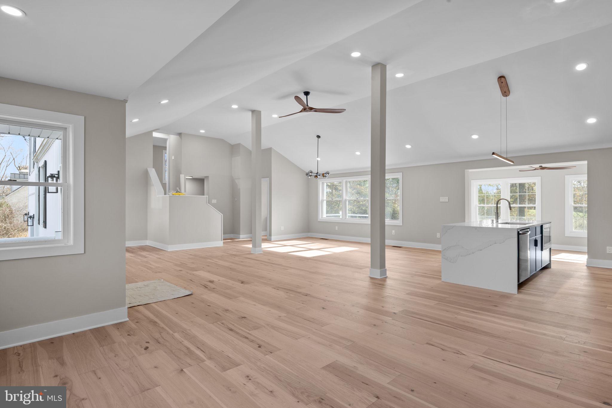 000 - Residential Lease