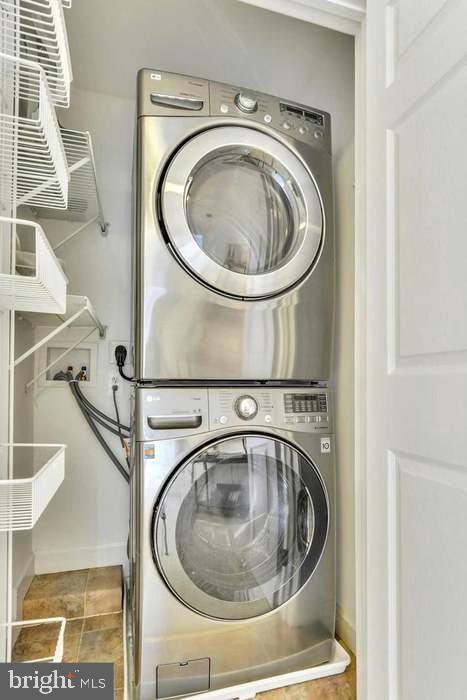 PENDERBROOK - Residential Lease