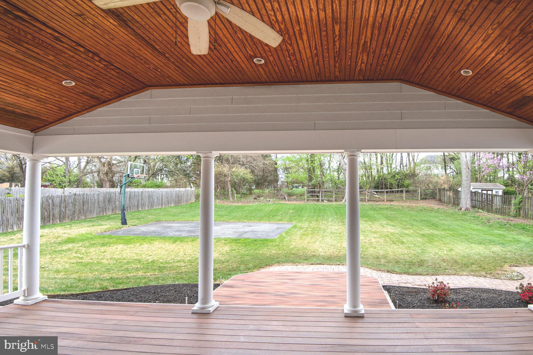 MEADOWBROOK ESTATES - Residential