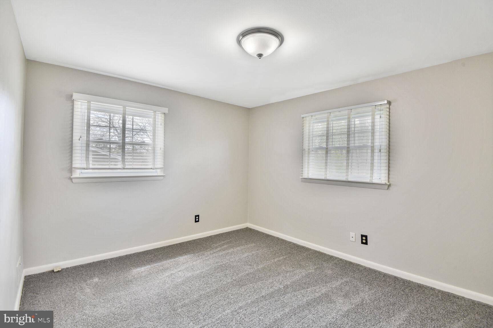 MEADOWBROOK ESTATES - Residential