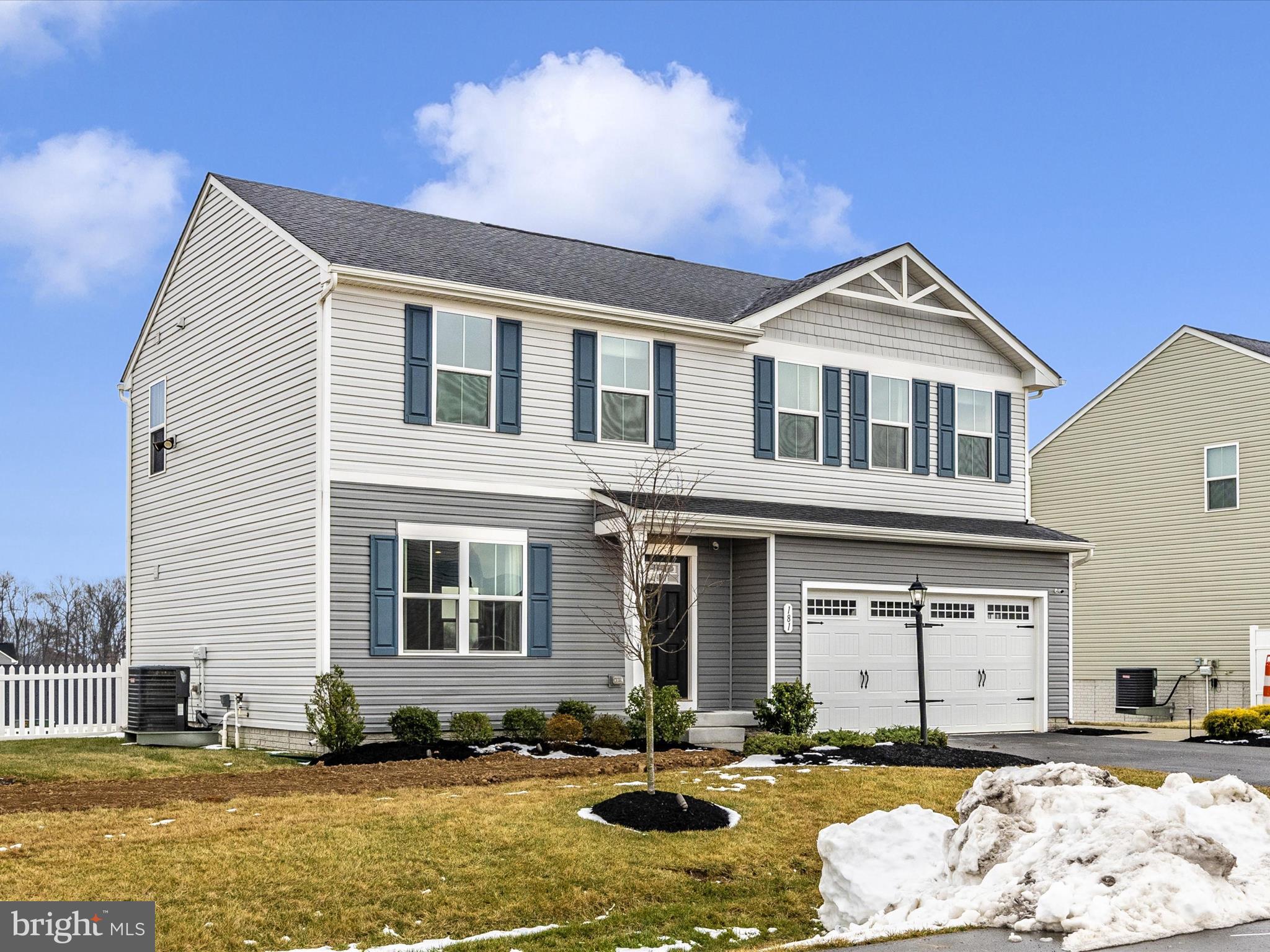 CARDINAL POINTE - Residential