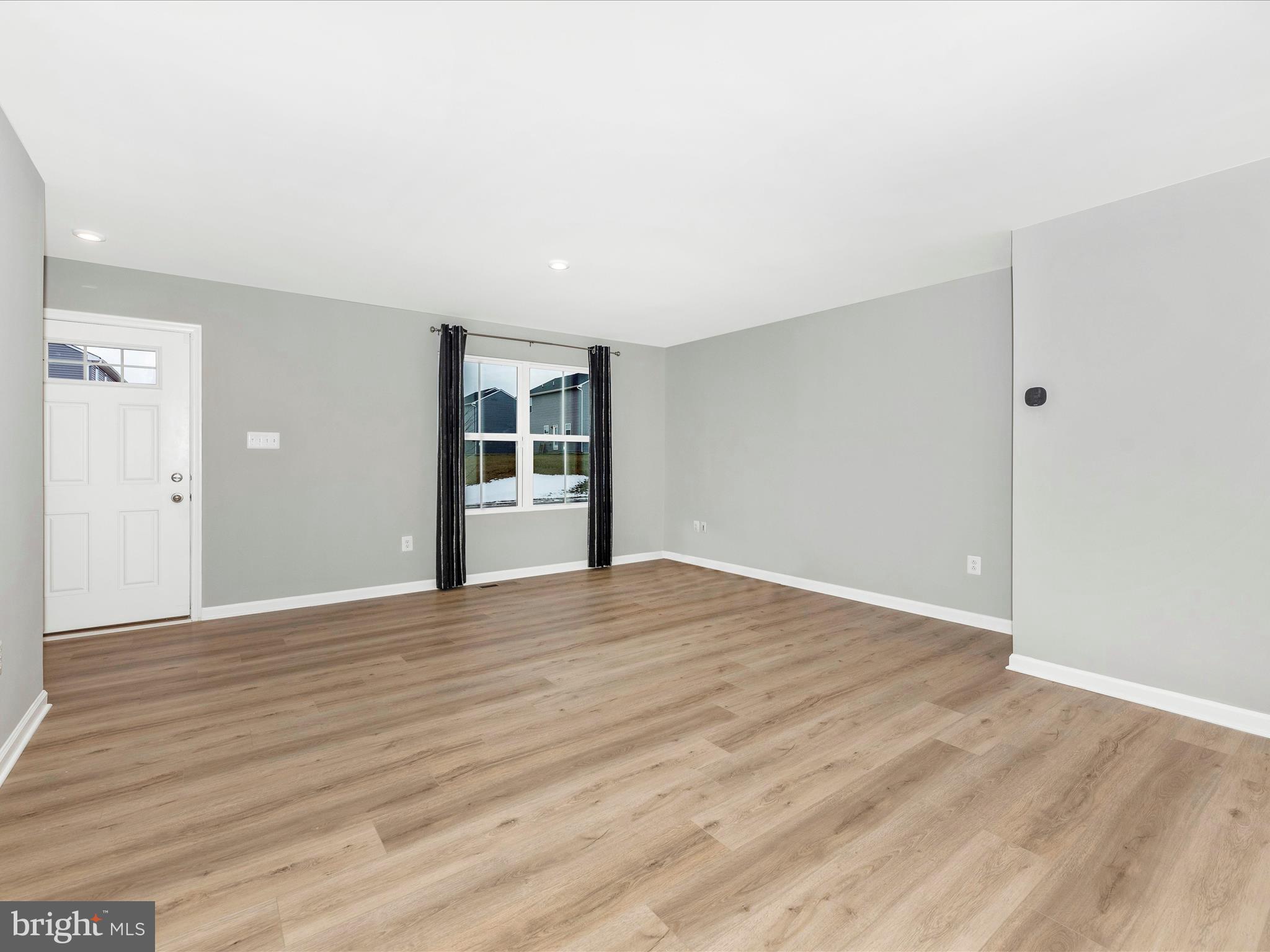 CARDINAL POINTE - Residential