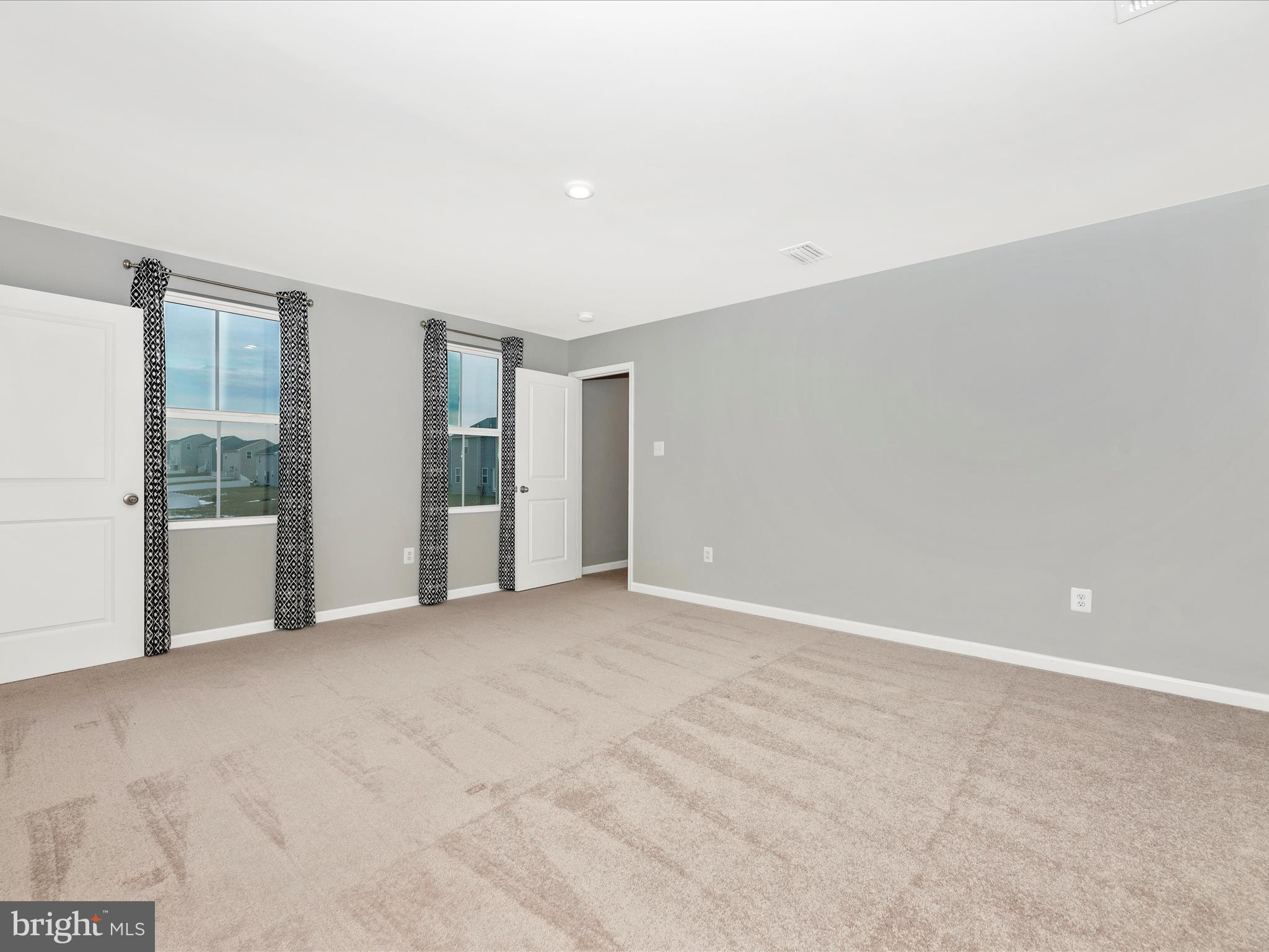 CARDINAL POINTE - Residential