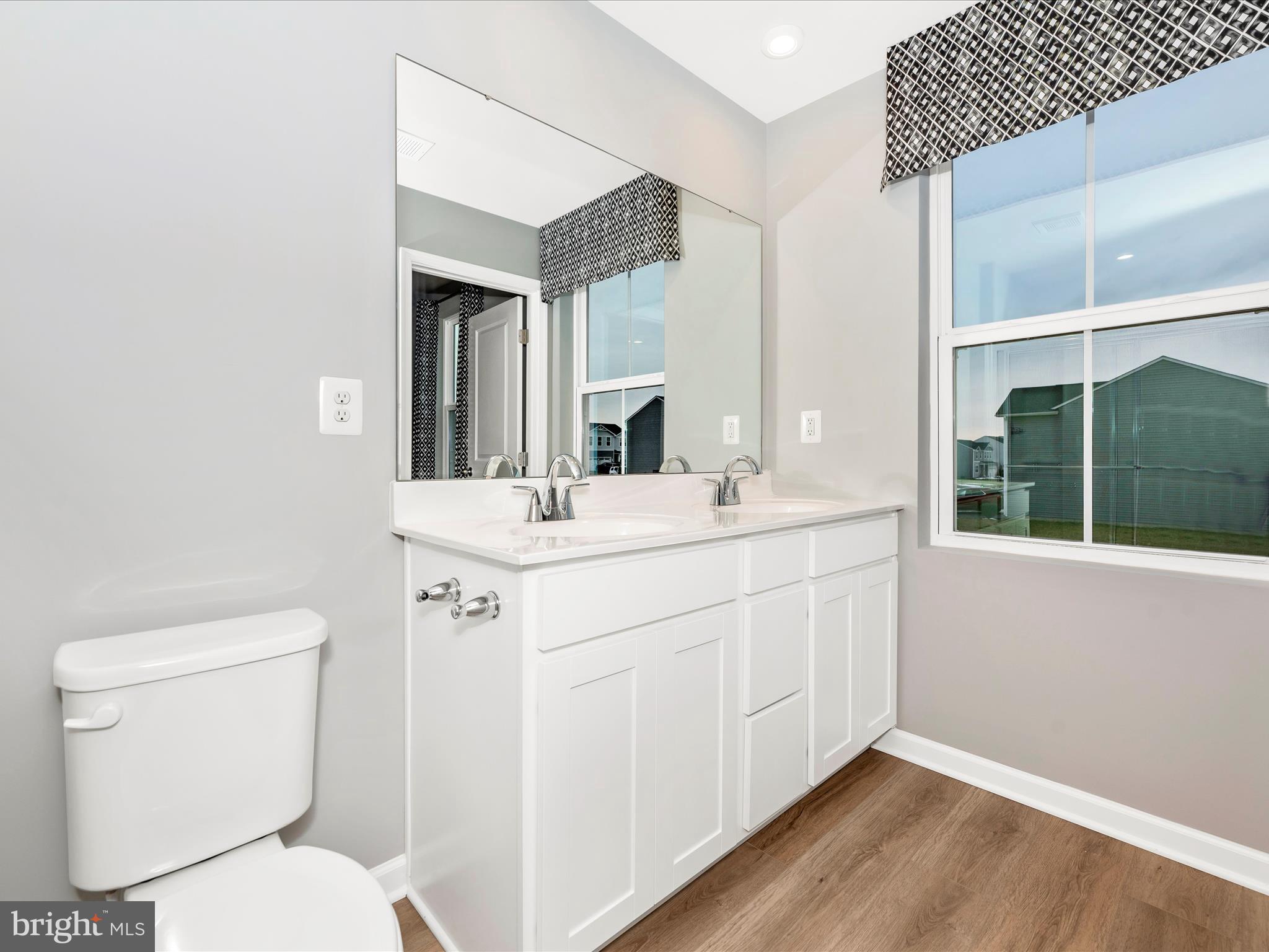 CARDINAL POINTE - Residential