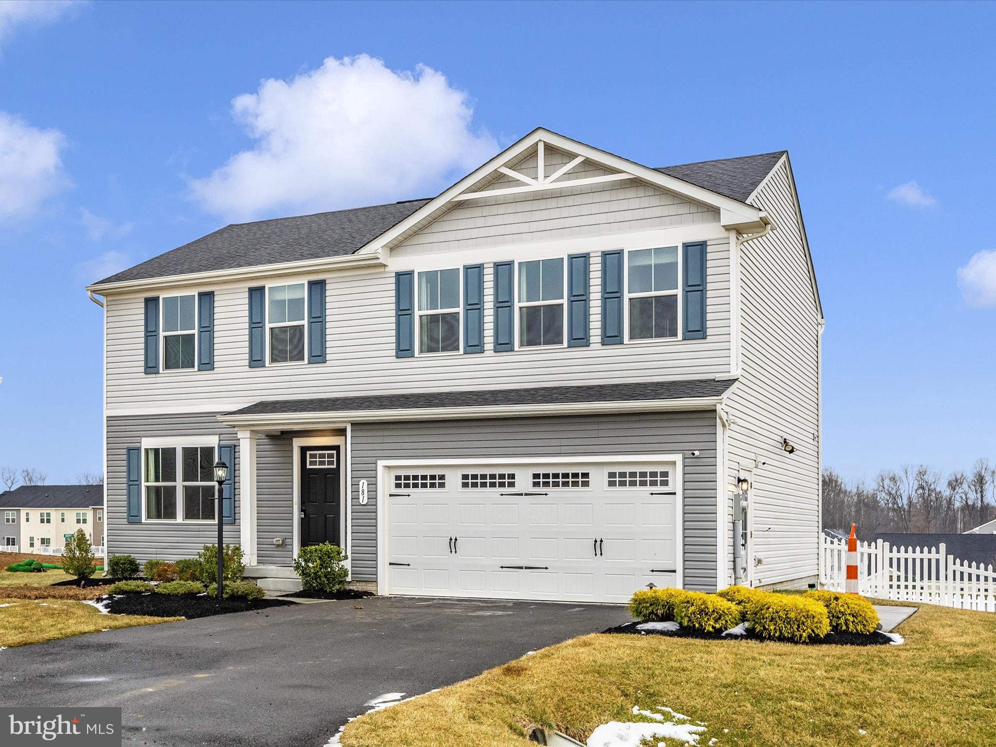 CARDINAL POINTE - Residential