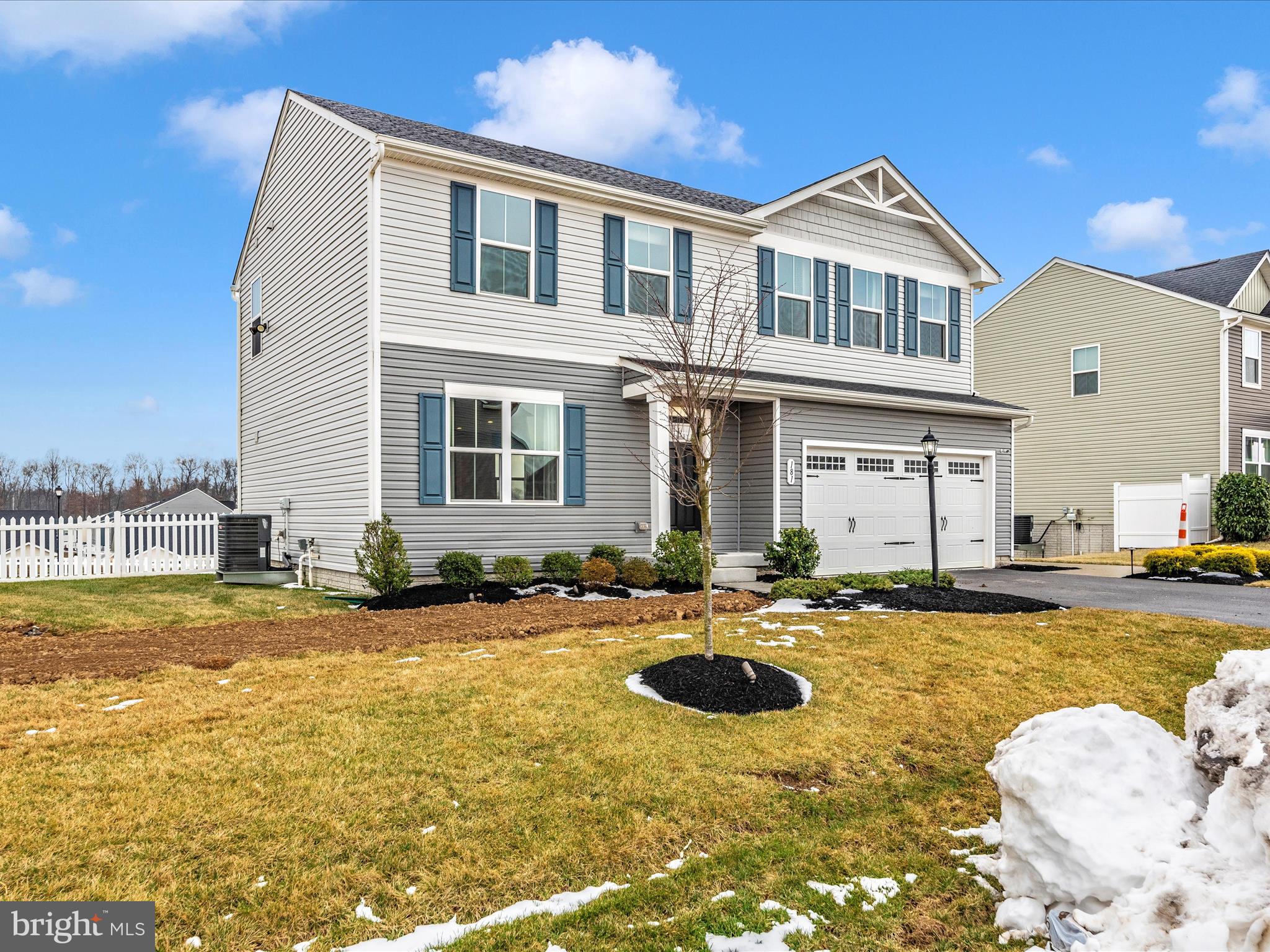 CARDINAL POINTE - Residential