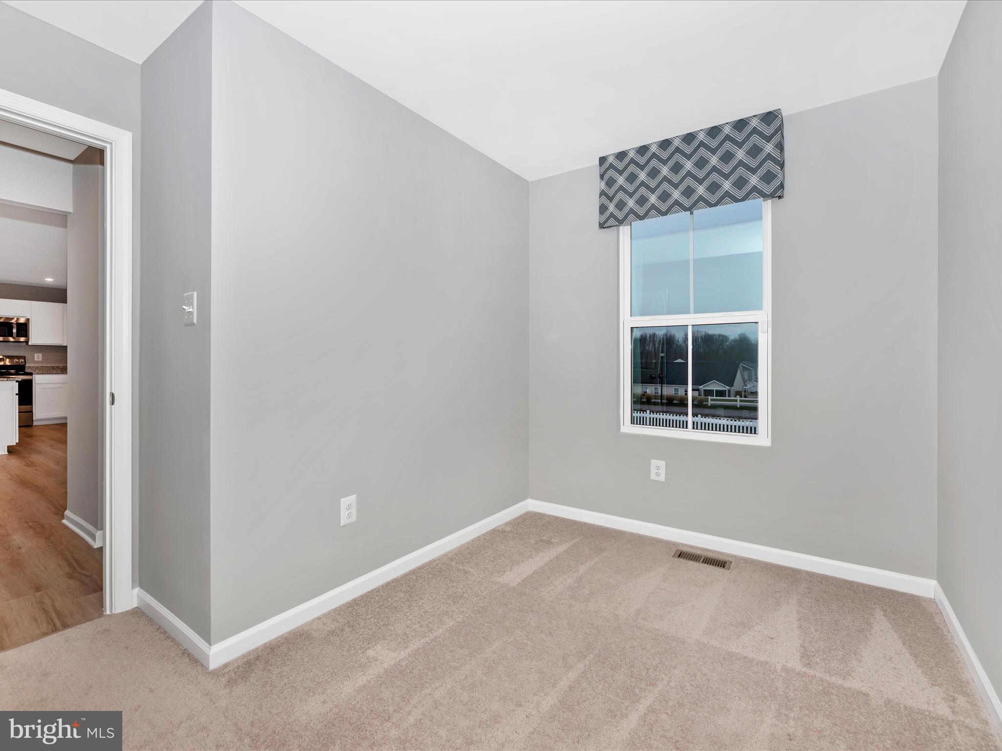 CARDINAL POINTE - Residential