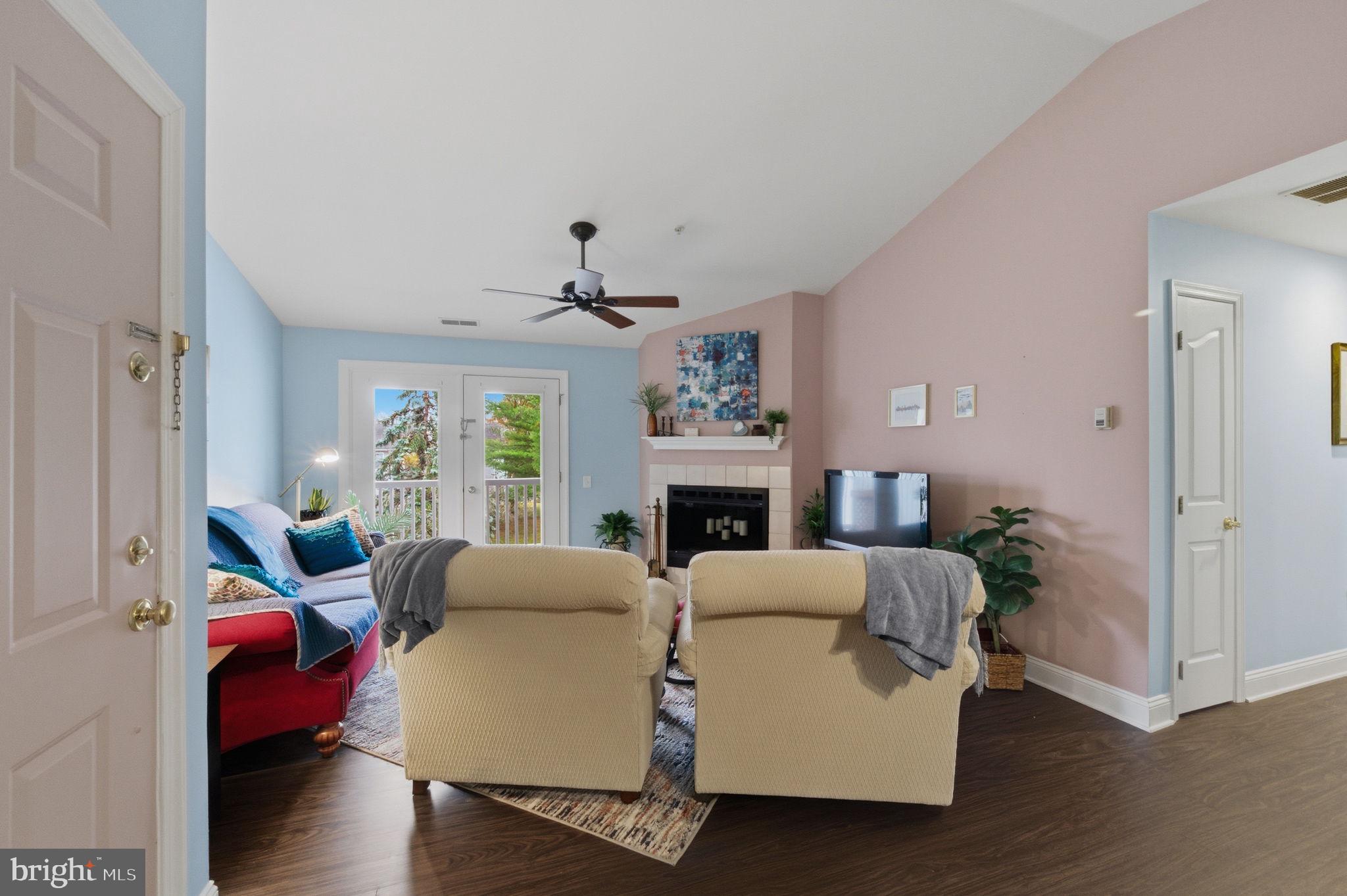 2607 WATERS EDGE DRIVE