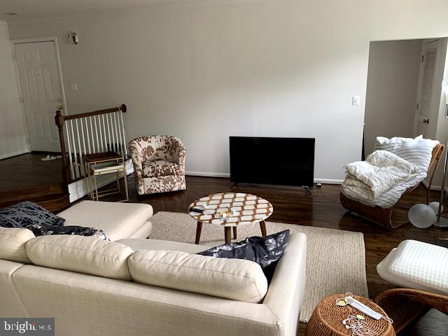 4651 LONGSTREET LANE 104