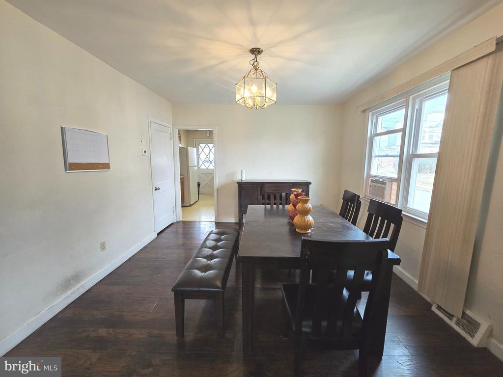 Photo of 515 Andrews Avenue, COLLINGDALE, PA 19023 (MLS # PADE2103794)